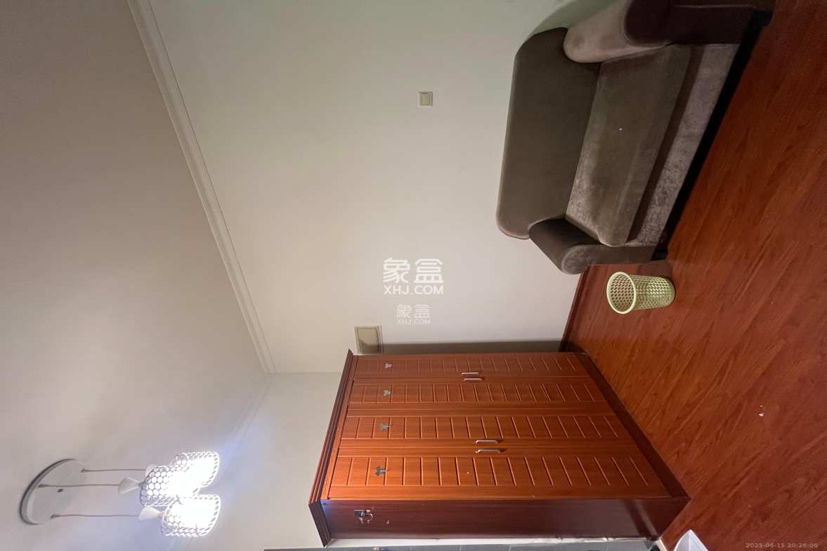 星城荣域 1室1厅1卫 1200.0元/月 星城荣域 1室1厅1卫 1200.0元/月室内图