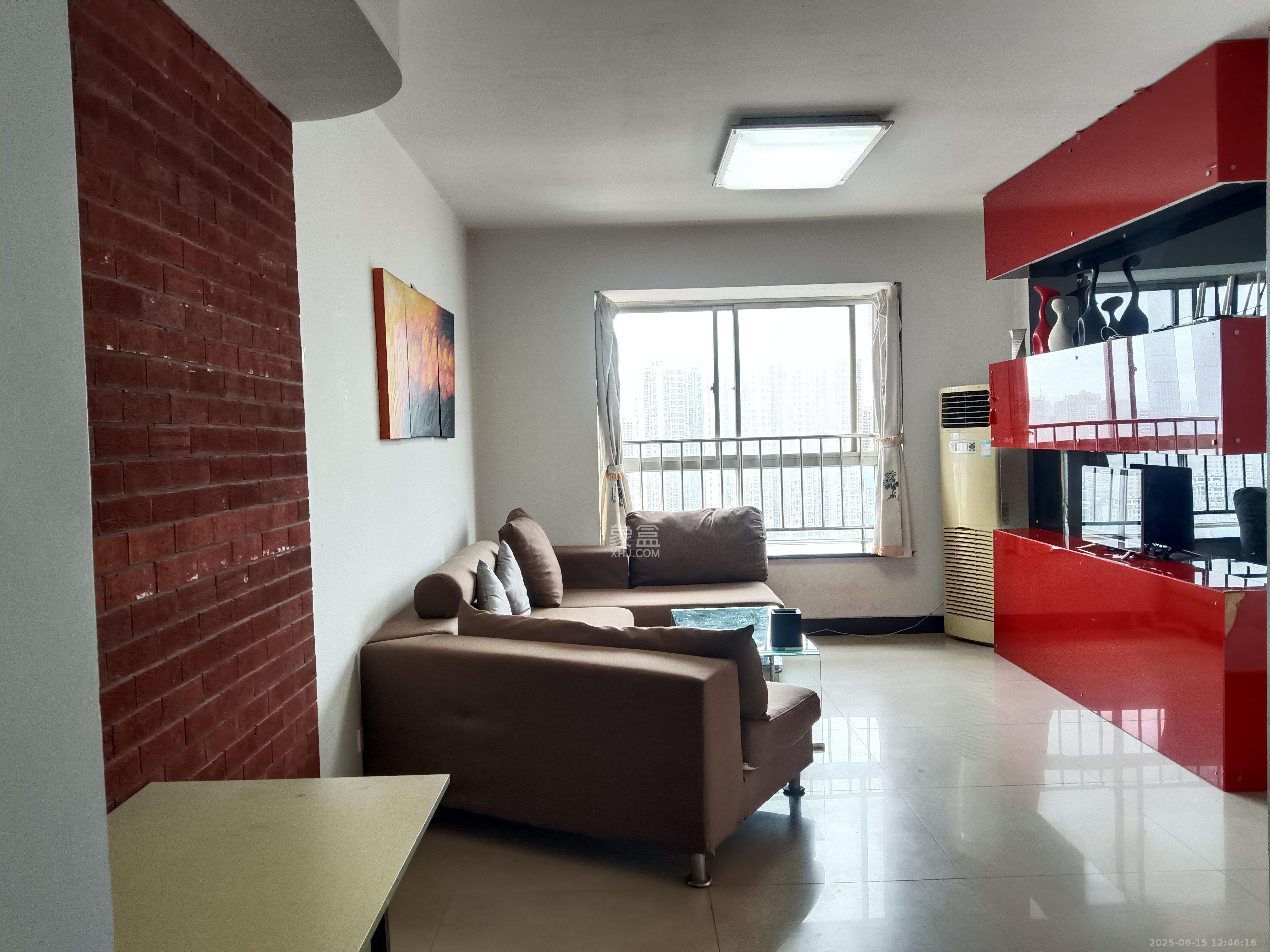 东方新世界 2室2厅1卫 2200.0元/月 东方新世界 2室2厅1卫 2200.0元/月室内图