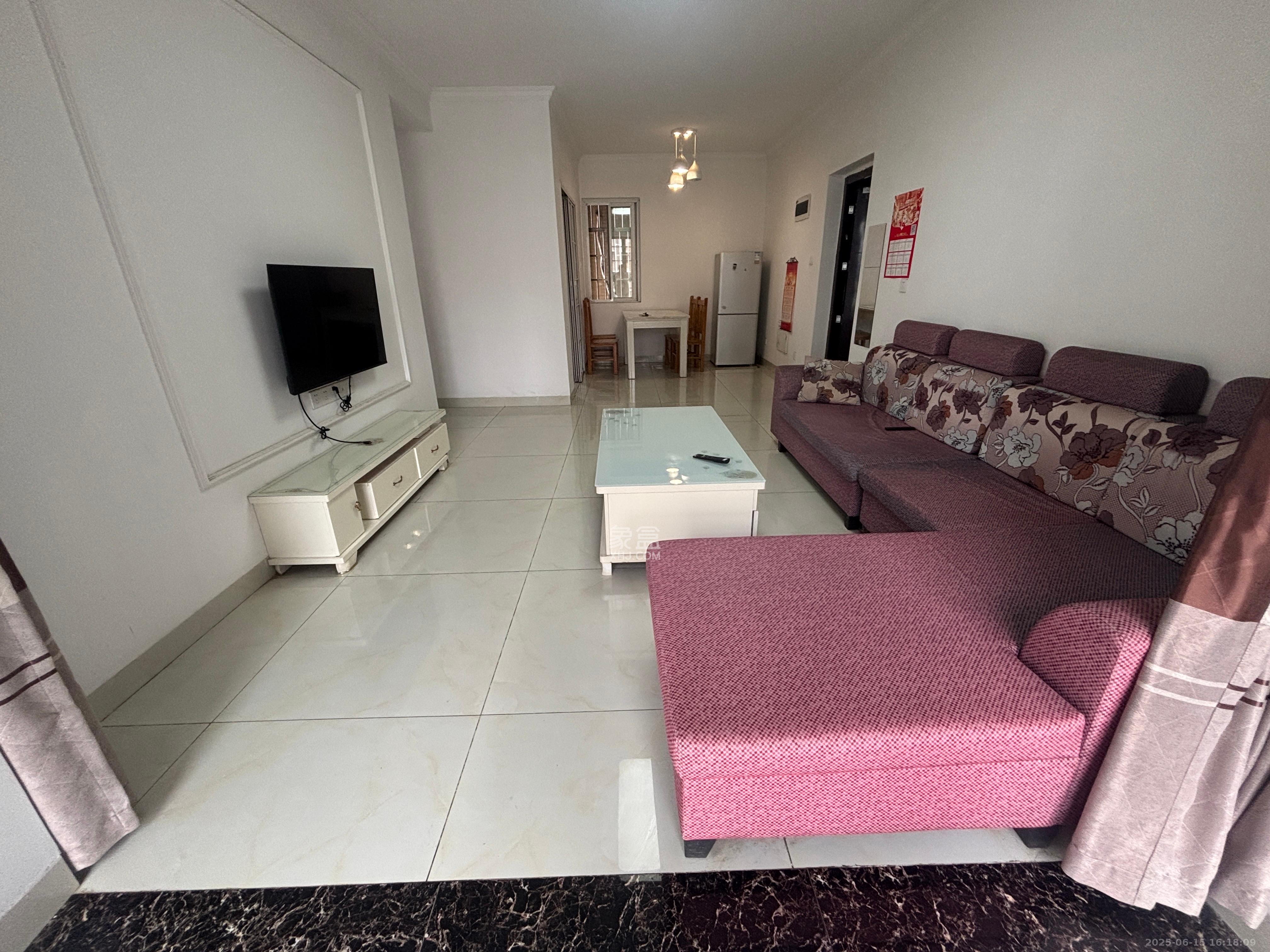 光明城市(星辰青年城) 4室2厅1卫 2400.0元/月 光明城市(星辰青年城) 4室2厅1卫 2400.0元/月室内图