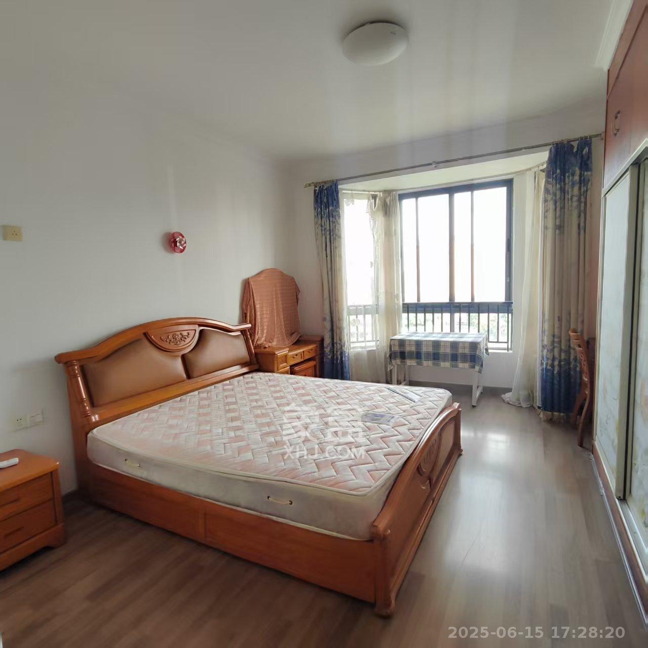 上海城小区 3室2厅2卫 2500.0元/月 上海城小区 3室2厅2卫 2500.0元/月室内图