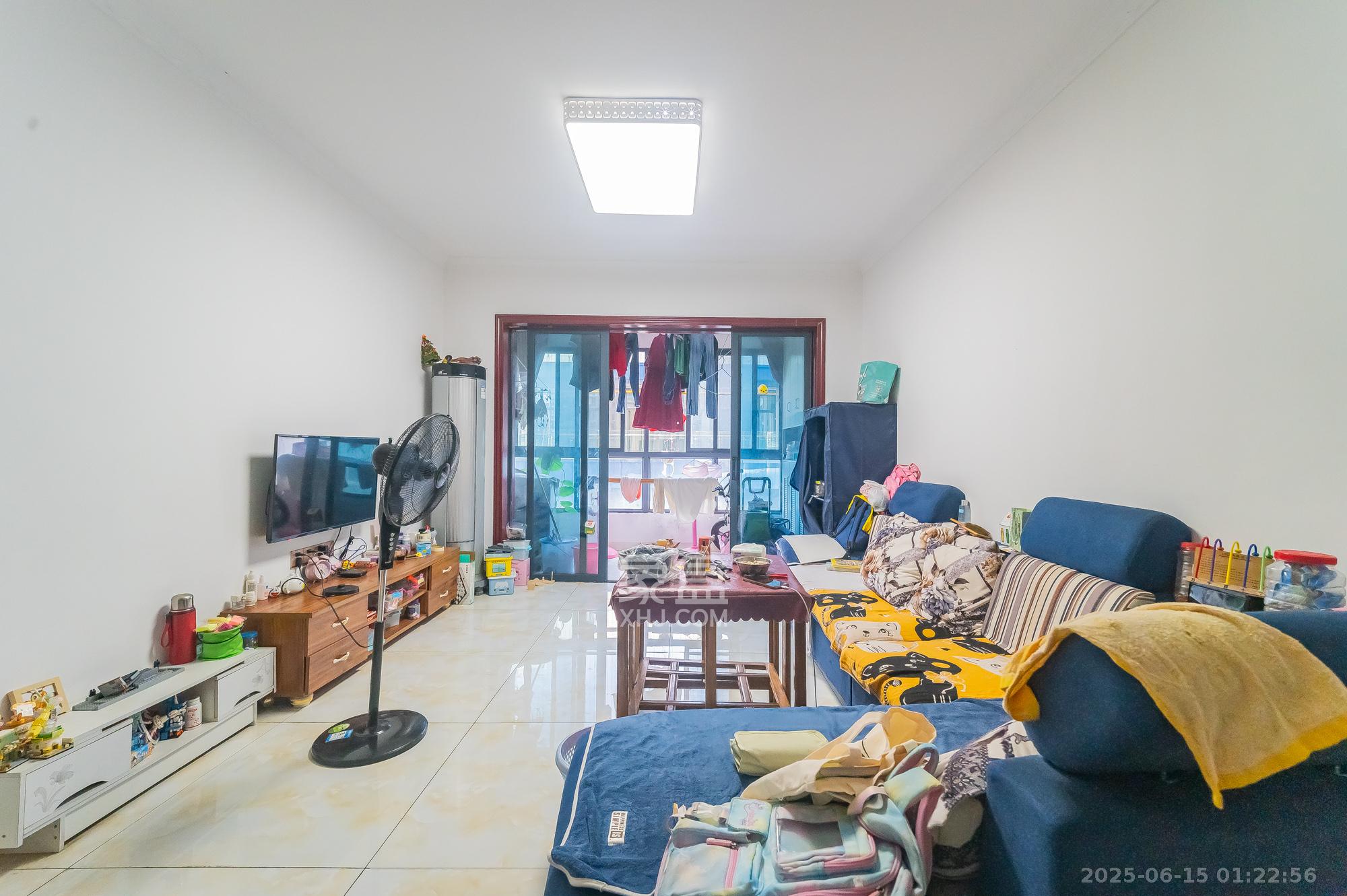 方略城市广场 3室2厅2卫 65.8万 方略城市广场 3室2厅2卫 65.8万客厅