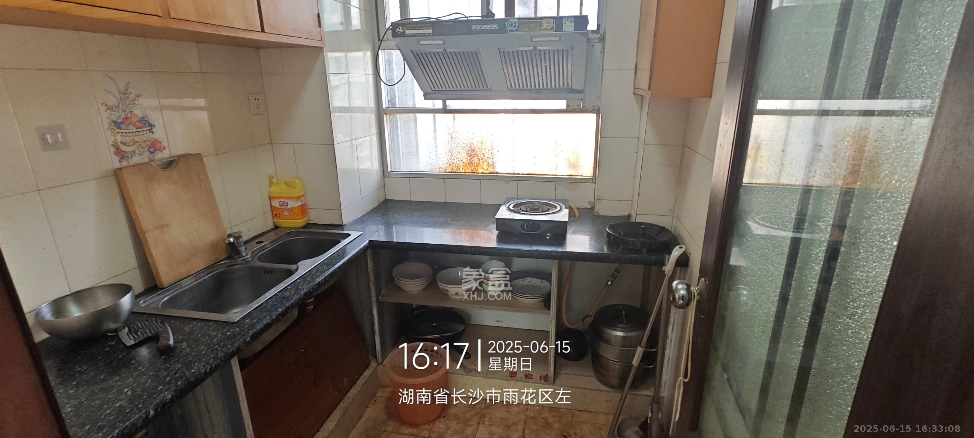 天韵家园  2室1厅1卫   1500.00元/月室内图