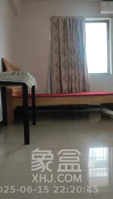 高岭小区 1室1厅1卫 1000.0元/月 高岭小区 1室1厅1卫 1000.0元/月室内图