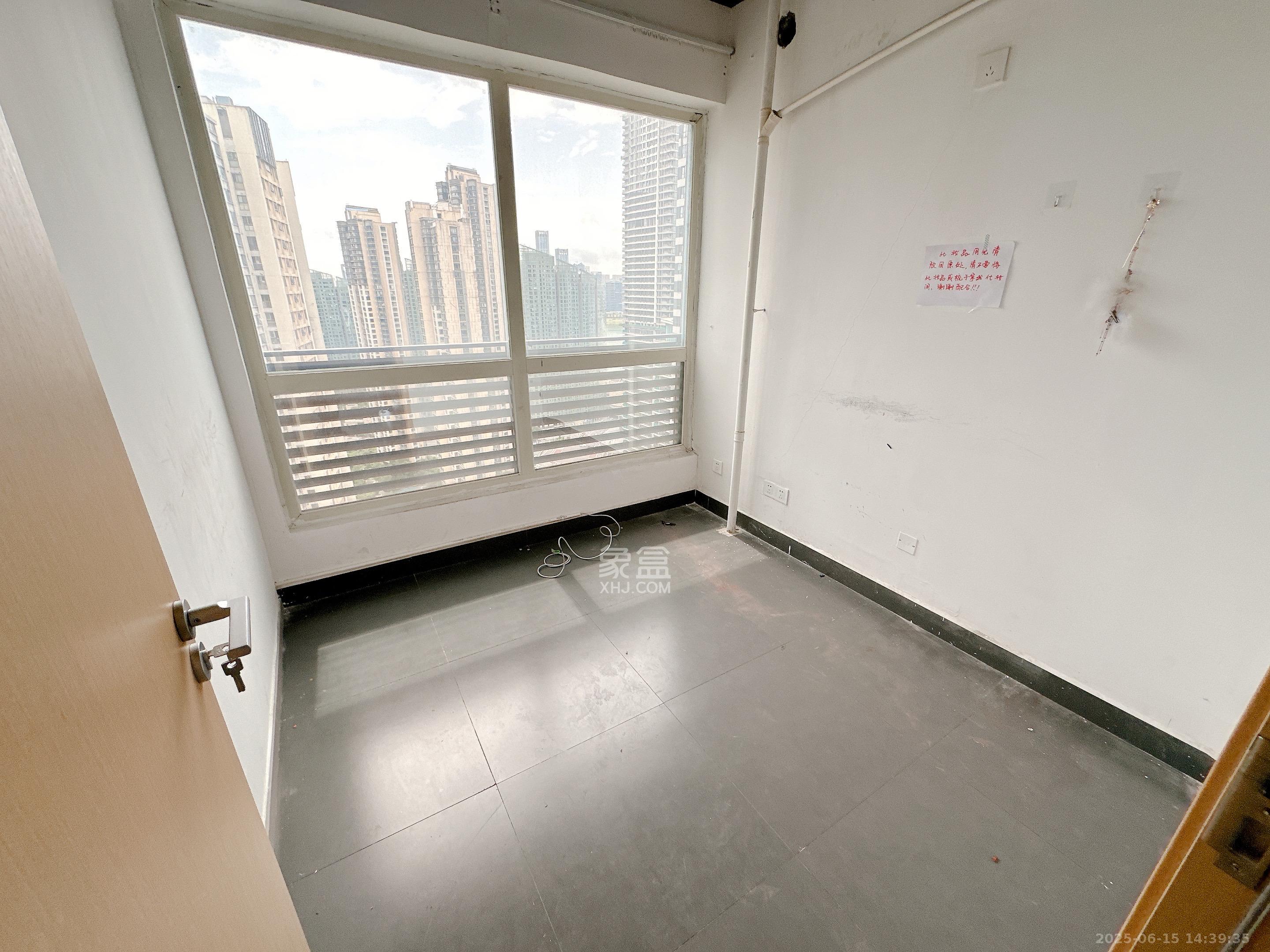 北辰三角洲B1E1区 10室2厅1卫 15800.0元/月 北辰三角洲B1E1区 10室2厅1卫 15800.0元/月室内图