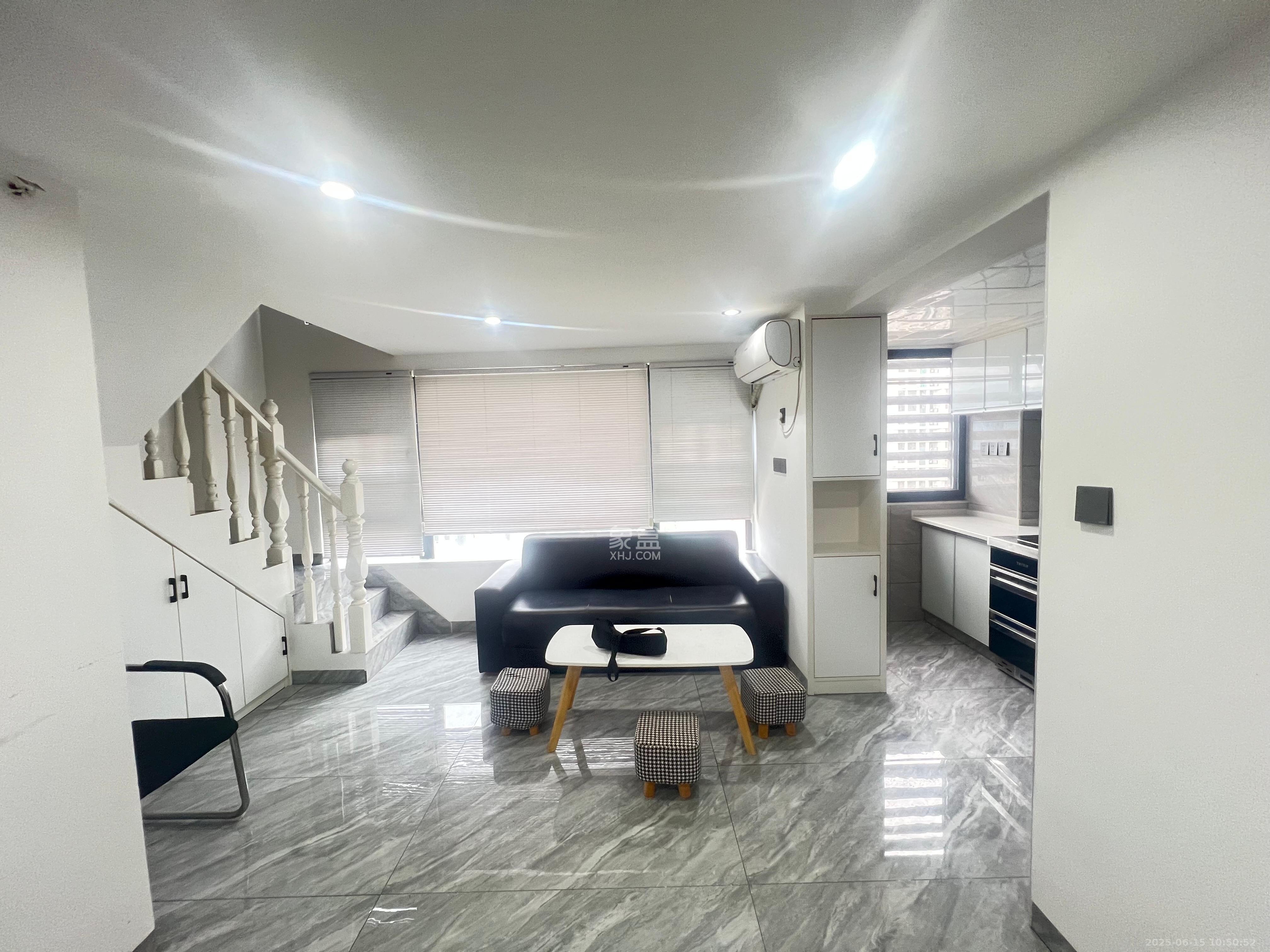 北辰时光里 2室1厅1卫 2100.0元/月 北辰时光里 2室1厅1卫 2100.0元/月室内图