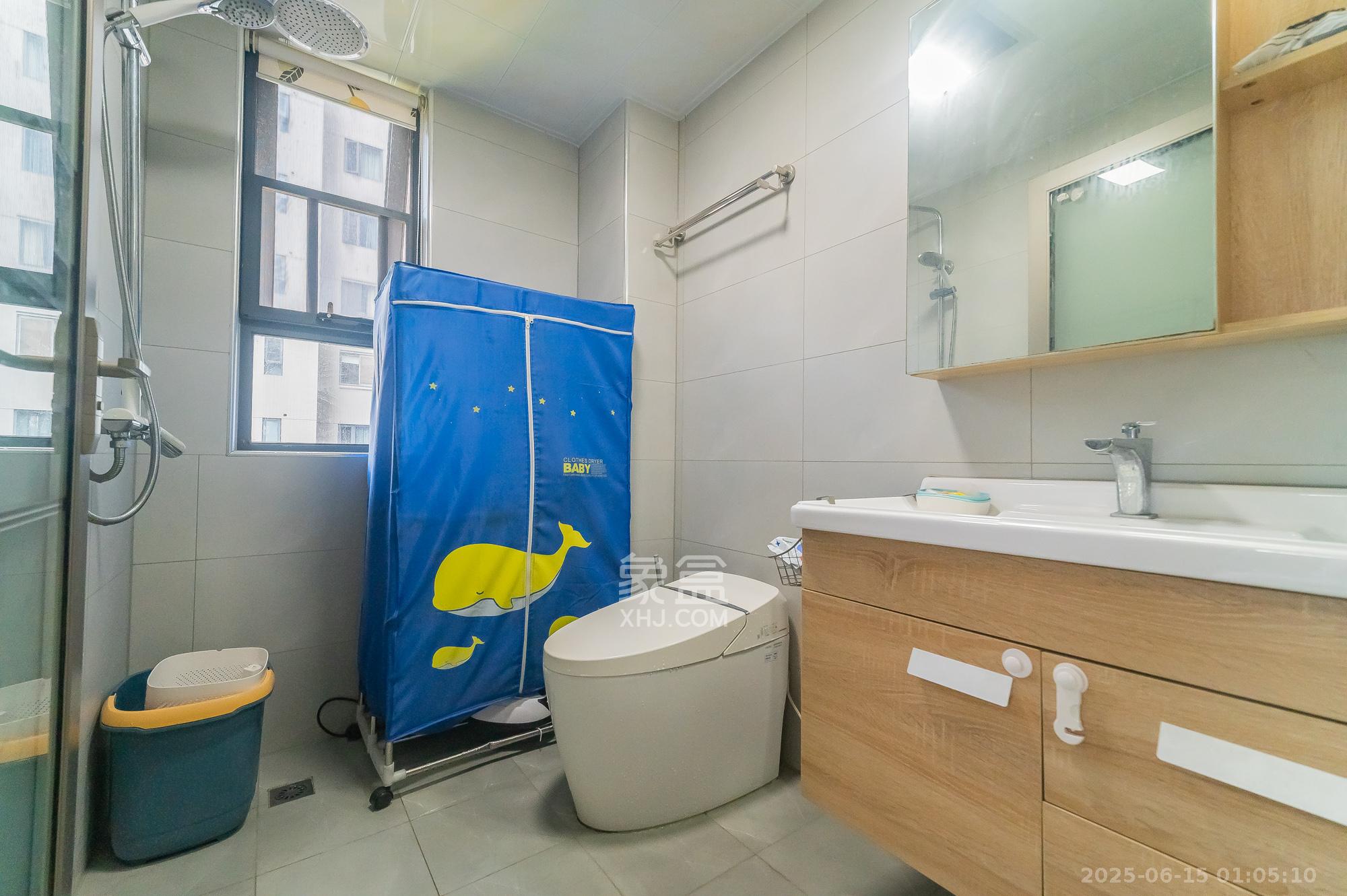 恒基凯旋门三期 3室2厅2卫 109.8万 恒基凯旋门三期 3室2厅2卫 109.8万卫生间