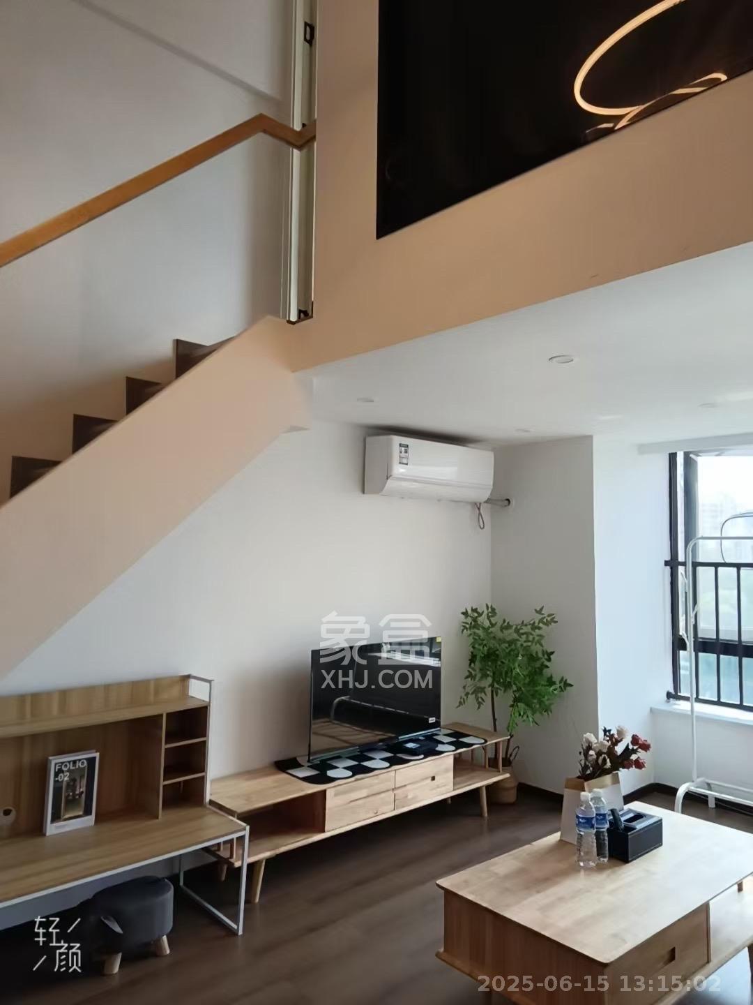 越秀悦湖台 1室0厅0卫 2500.0元/月 越秀悦湖台 1室0厅0卫 2500.0元/月室内图