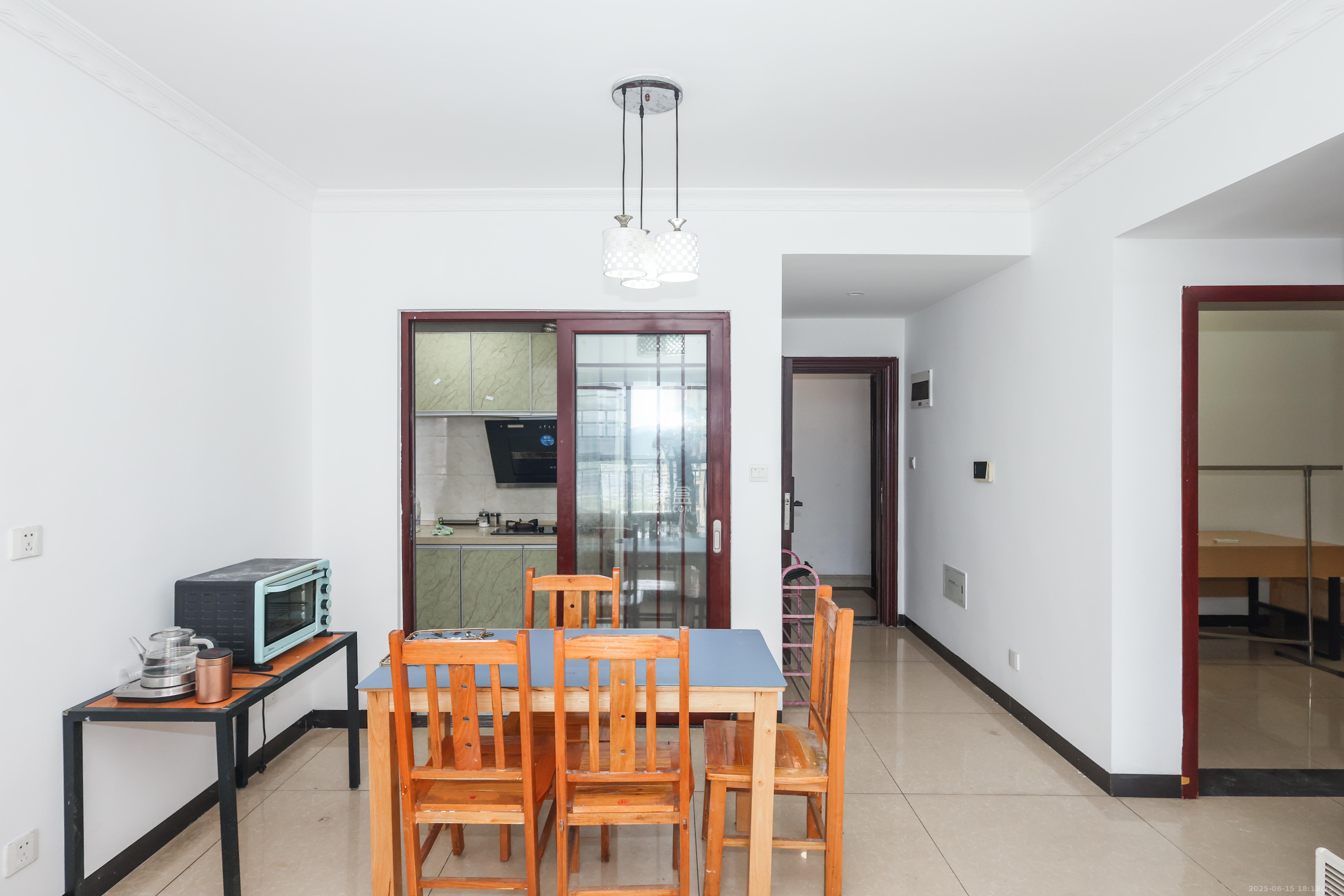 梅溪鑫苑名家 2室2厅1卫 67.0万 梅溪鑫苑名家 2室2厅1卫 67.0万其他