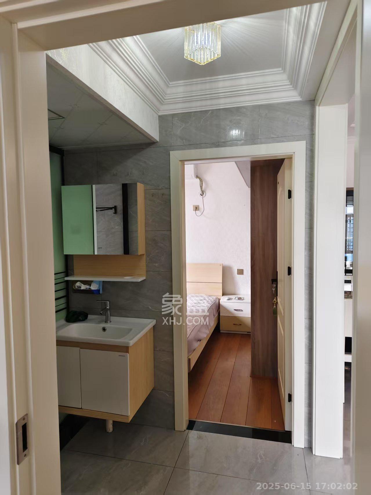 洋湖明园一期 2室2厅1卫 2200.0元/月 洋湖明园一期 2室2厅1卫 2200.0元/月室内图