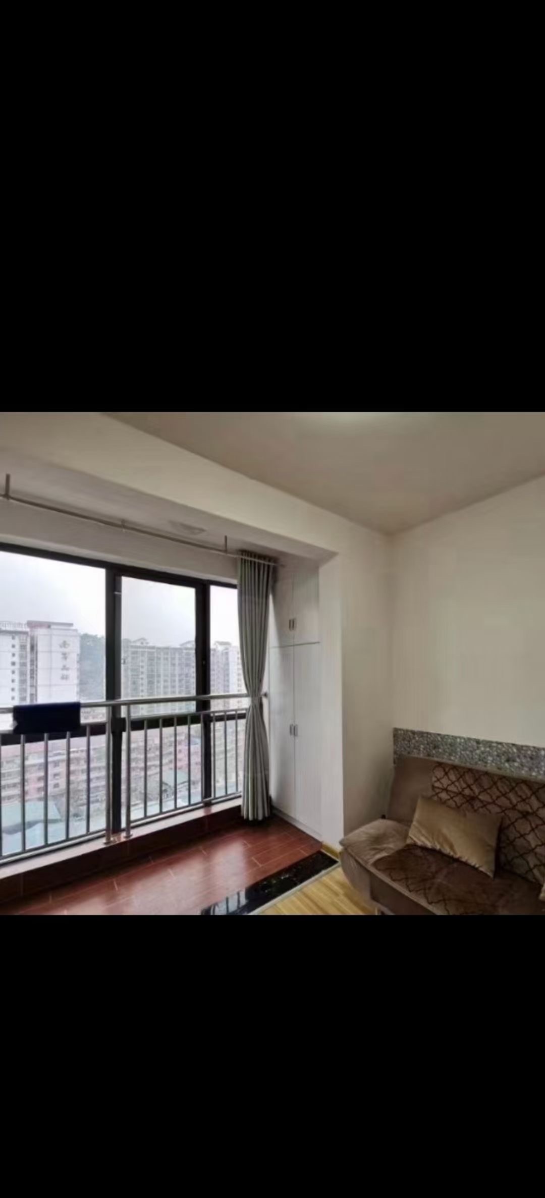 澧水广场  1室0厅0卫    1100.0元/月 澧水广场  1室0厅0卫    1100.0元/月室内图