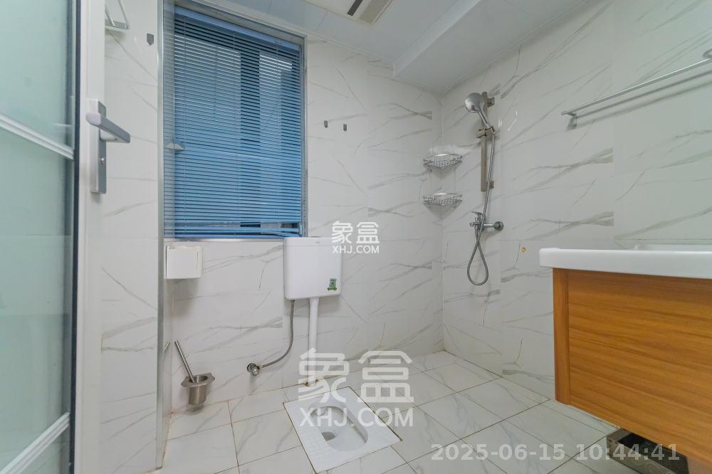 恒基凯旋门一二期 4室2厅3卫 3600.0元/月 恒基凯旋门一二期 4室2厅3卫 3600.0元/月室内图