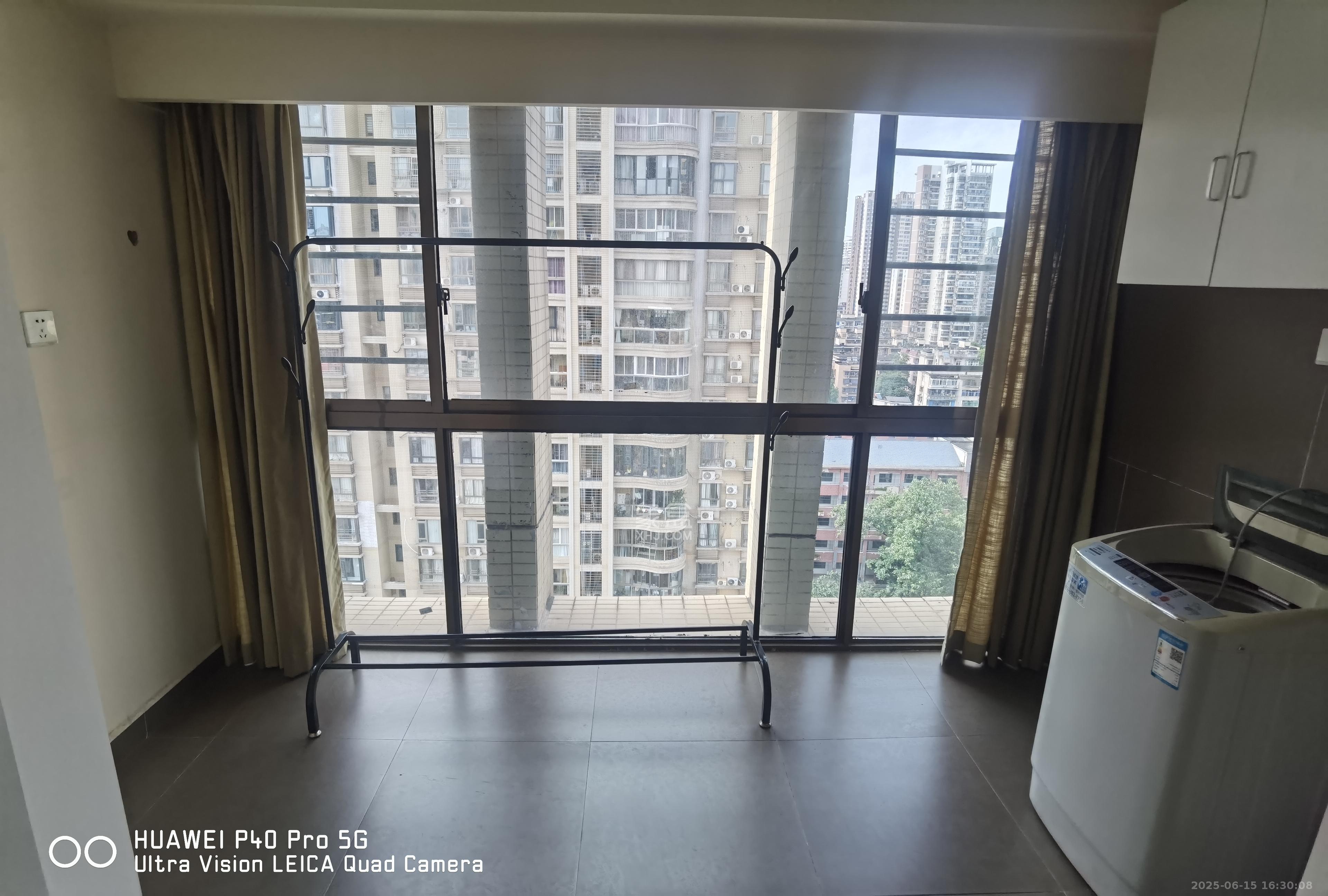 润沁园（润沁公馆）  1室1厅1卫    1600.0元/月室内图