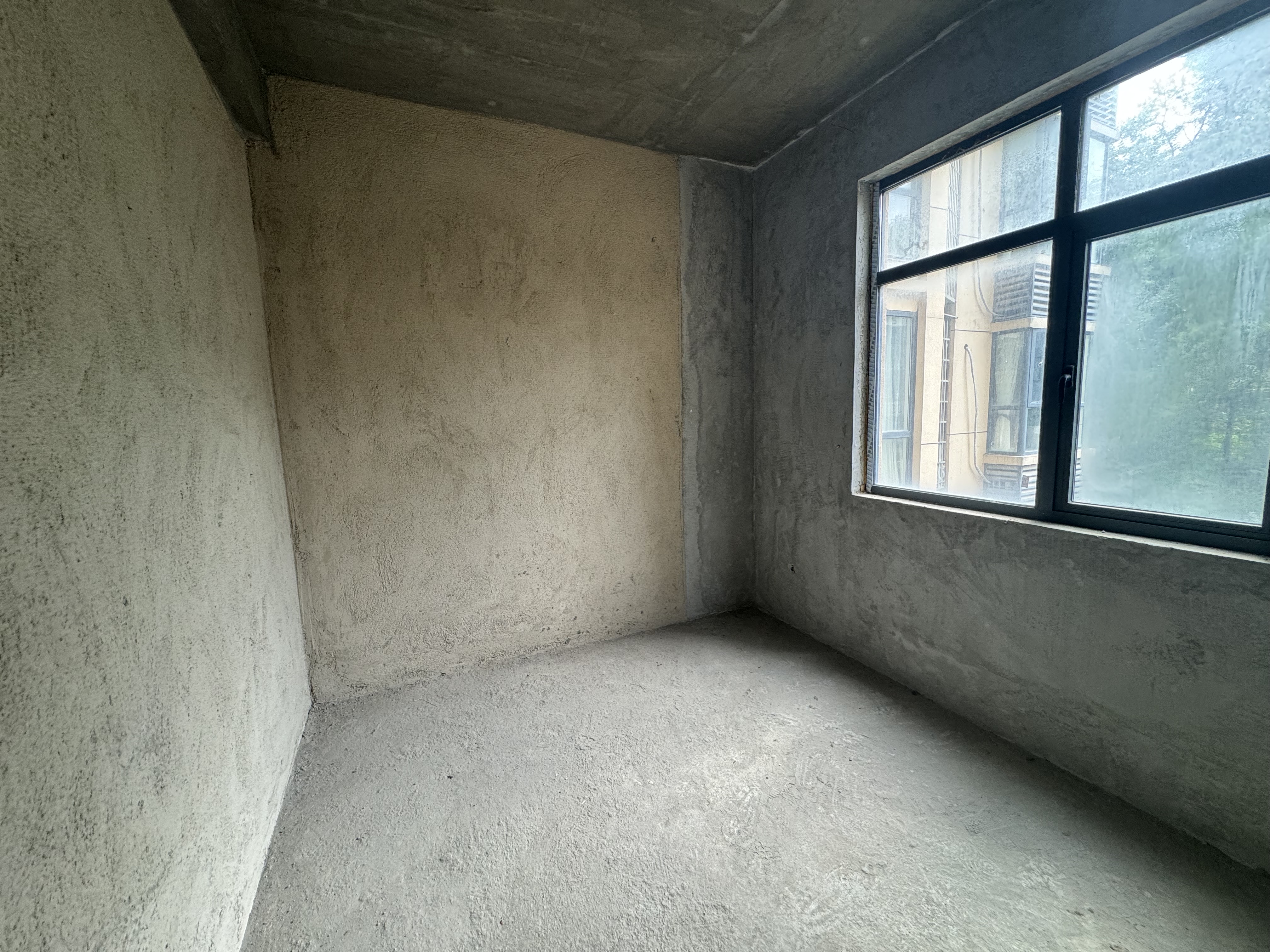 和泰家园 3室2厅2卫 49.8万 和泰家园 3室2厅2卫 49.8万客厅