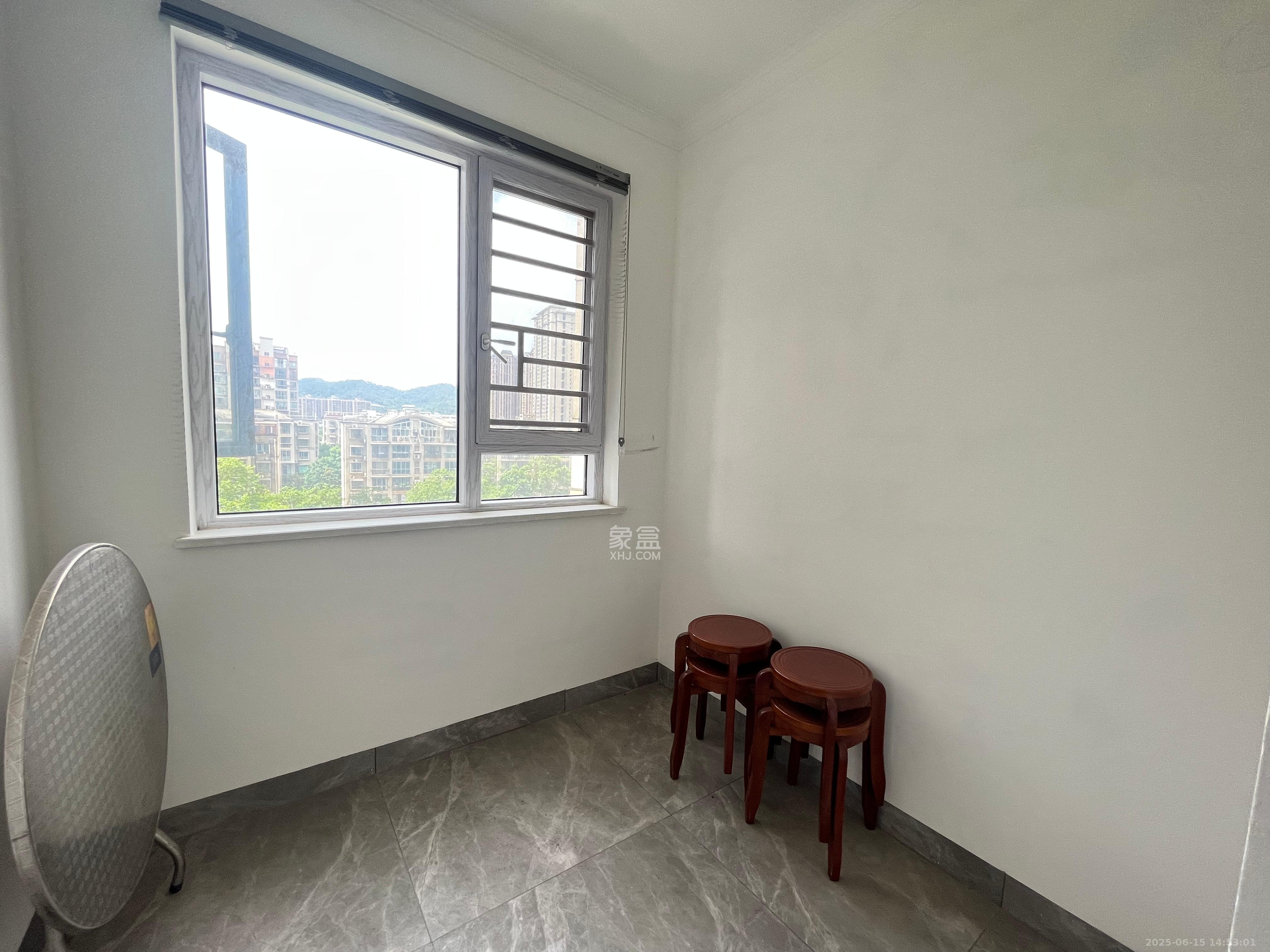 融创融公馆(融创臻苑)  4室2厅2卫    3000.0元/月 融创融公馆(融创臻苑)  4室2厅2卫    3000.0元/月室内图