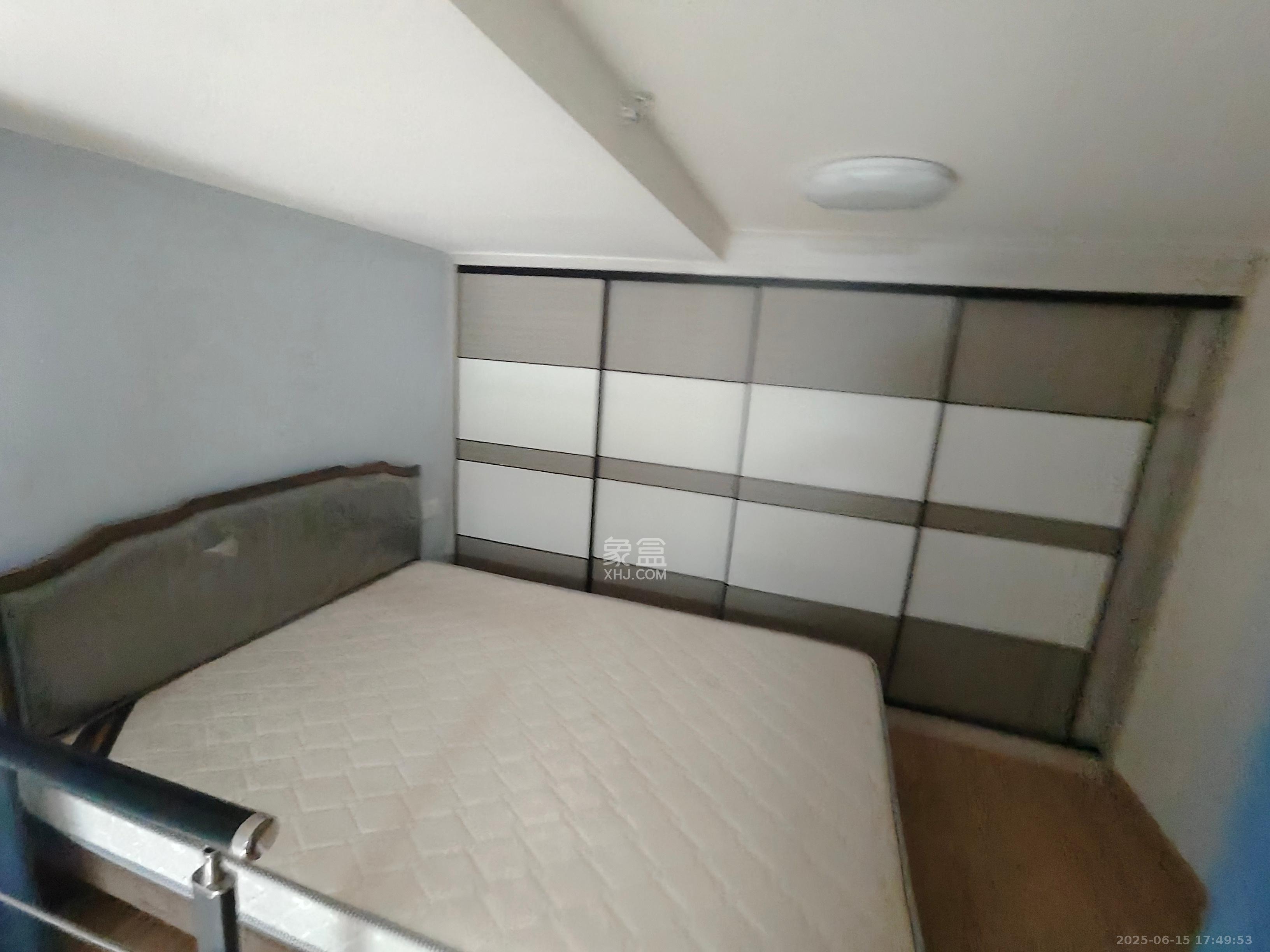 万科金色麦田  1室0厅0卫   1900.00元/月室内图