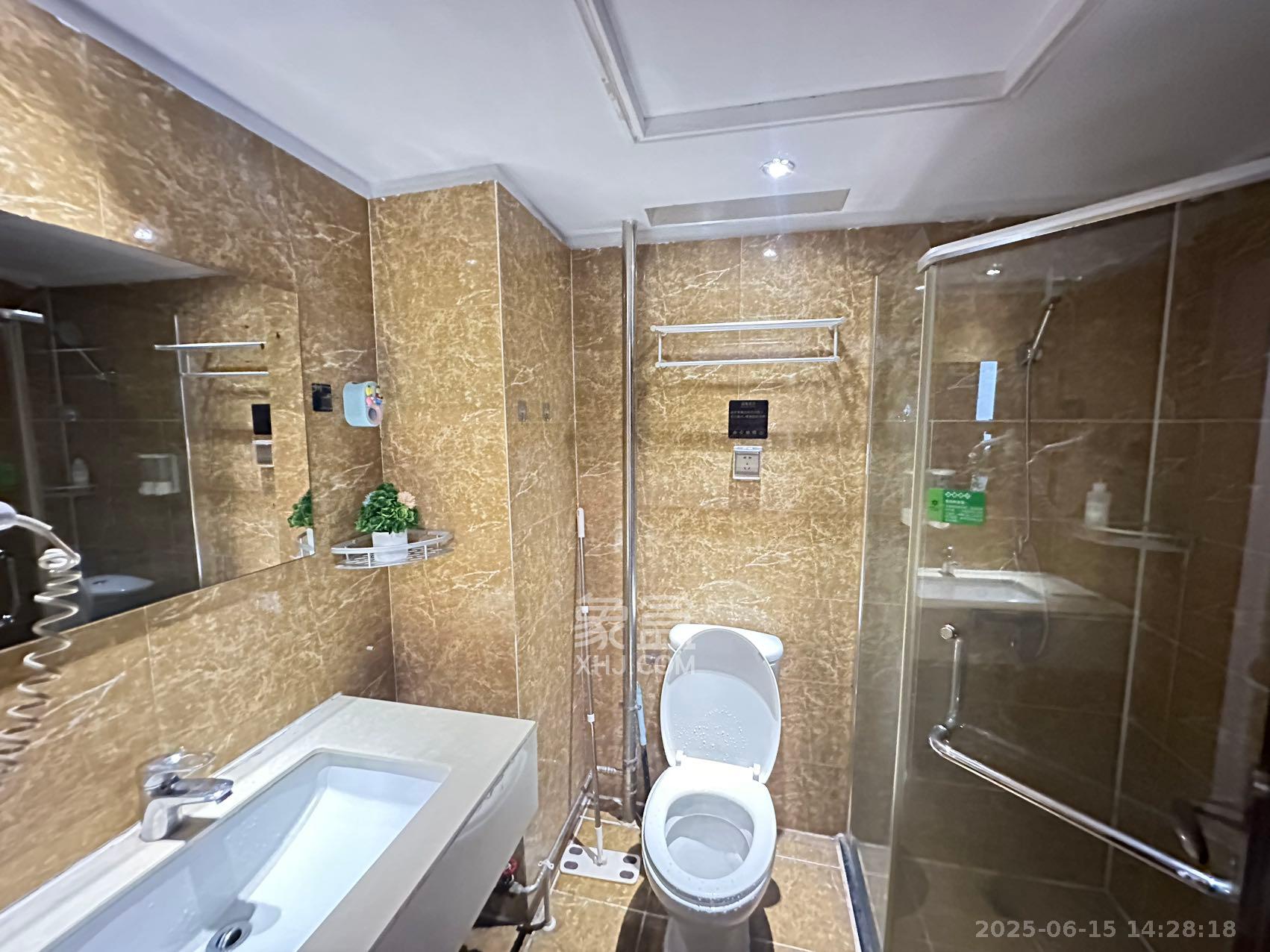 东塘瑞府 2室1厅1卫 2380.0元/月 东塘瑞府 2室1厅1卫 2380.0元/月室内图