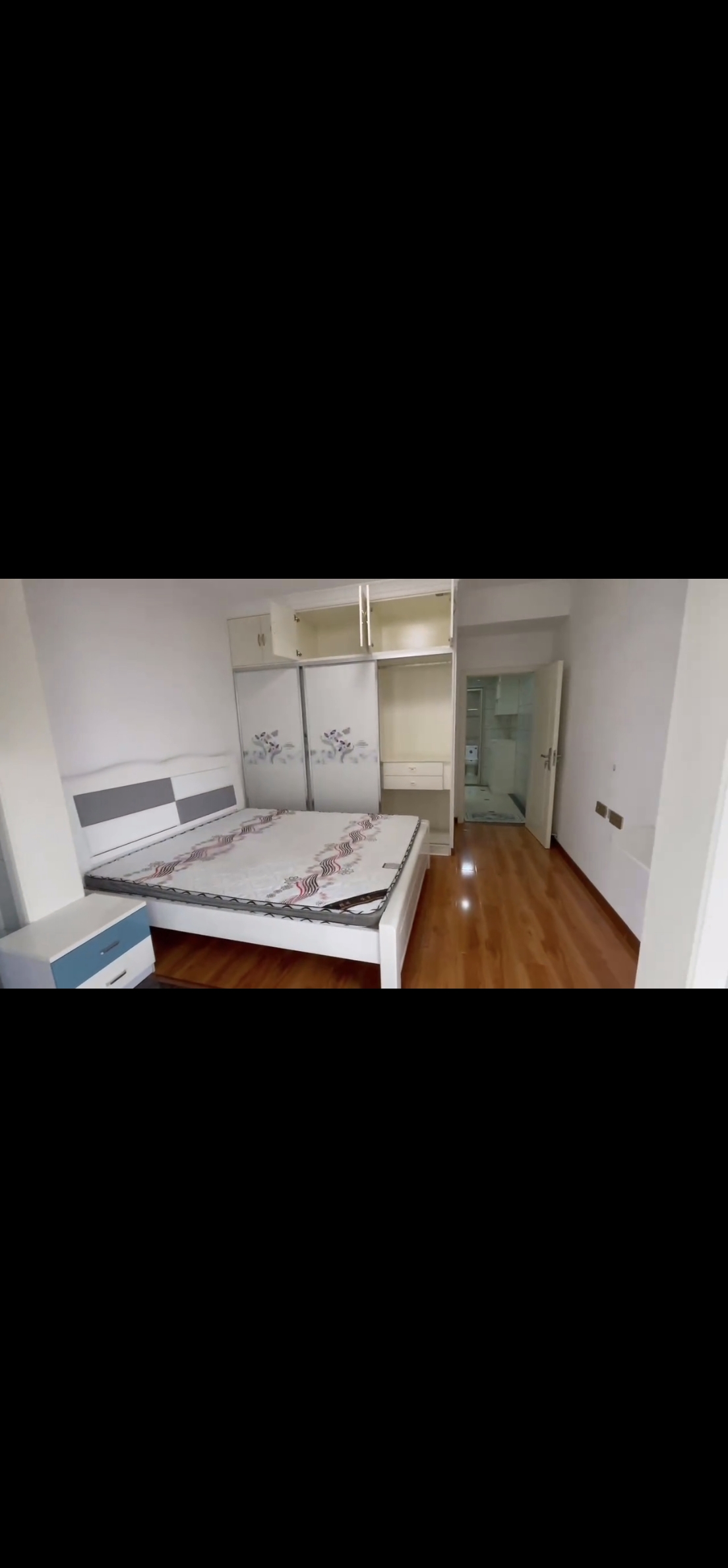 华湘贵府 1室1厅1卫 1200.0元/月 华湘贵府 1室1厅1卫 1200.0元/月室内图