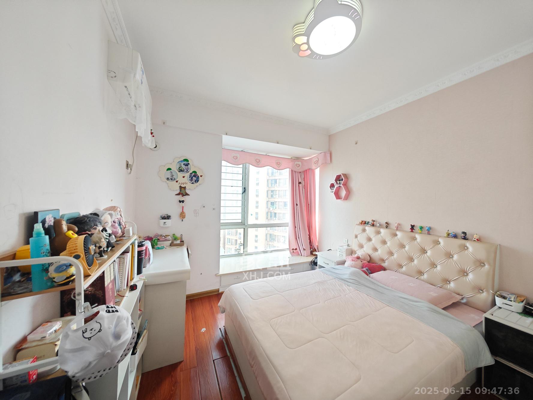 五矿万境水岸二期（五矿万境水岸和苑）  2室2厅1卫    91.8万卧室