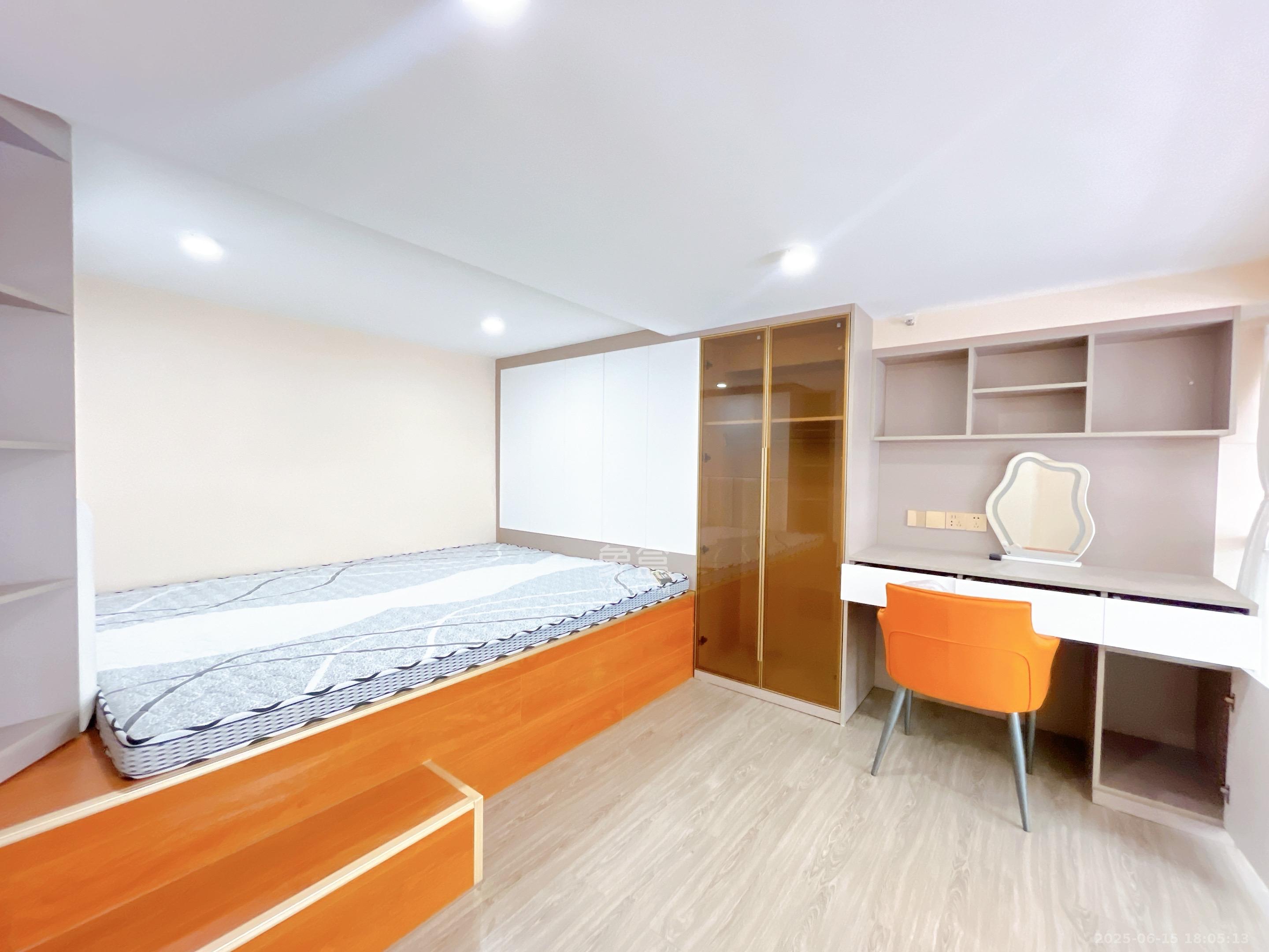 富兴时代御城  2室1厅1卫   3200.00元/月室内图