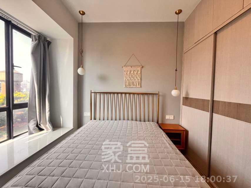 荣悦台  1室1厅1卫   2900.00元/月室内图