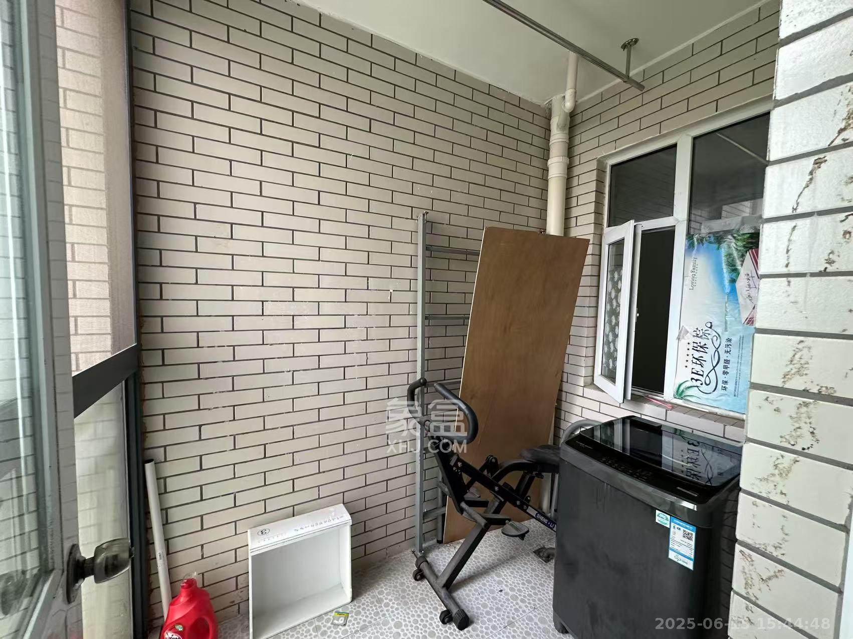 湘瑞嘉园  2室1厅1卫   1600.00元/月室内图