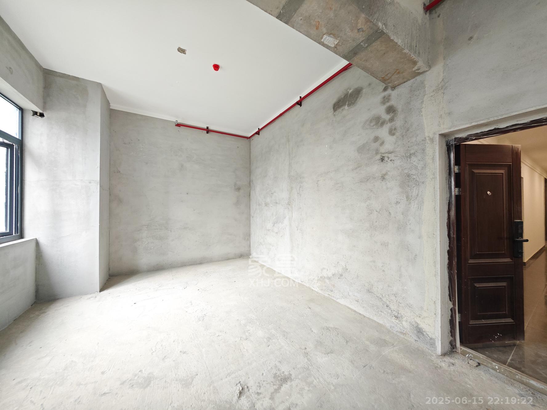 融创会展上东区 2室1厅1卫 70.0万 融创会展上东区 2室1厅1卫 70.0万客厅