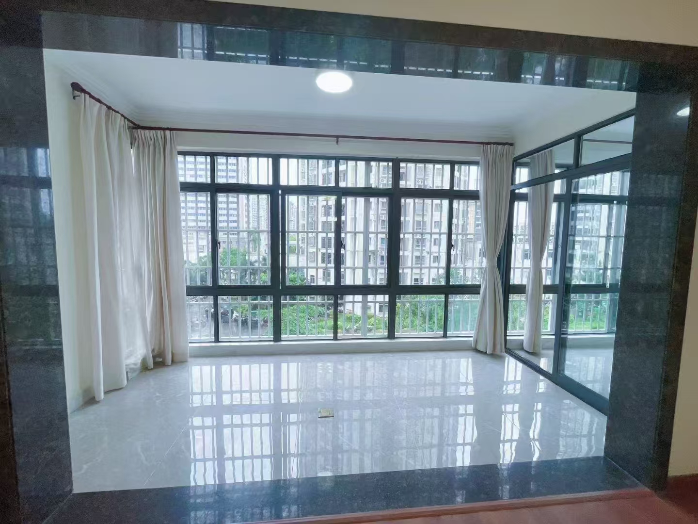 水岸阳光A小区 3室2厅2卫 145.0万 水岸阳光A小区 3室2厅2卫 145.0万室内图