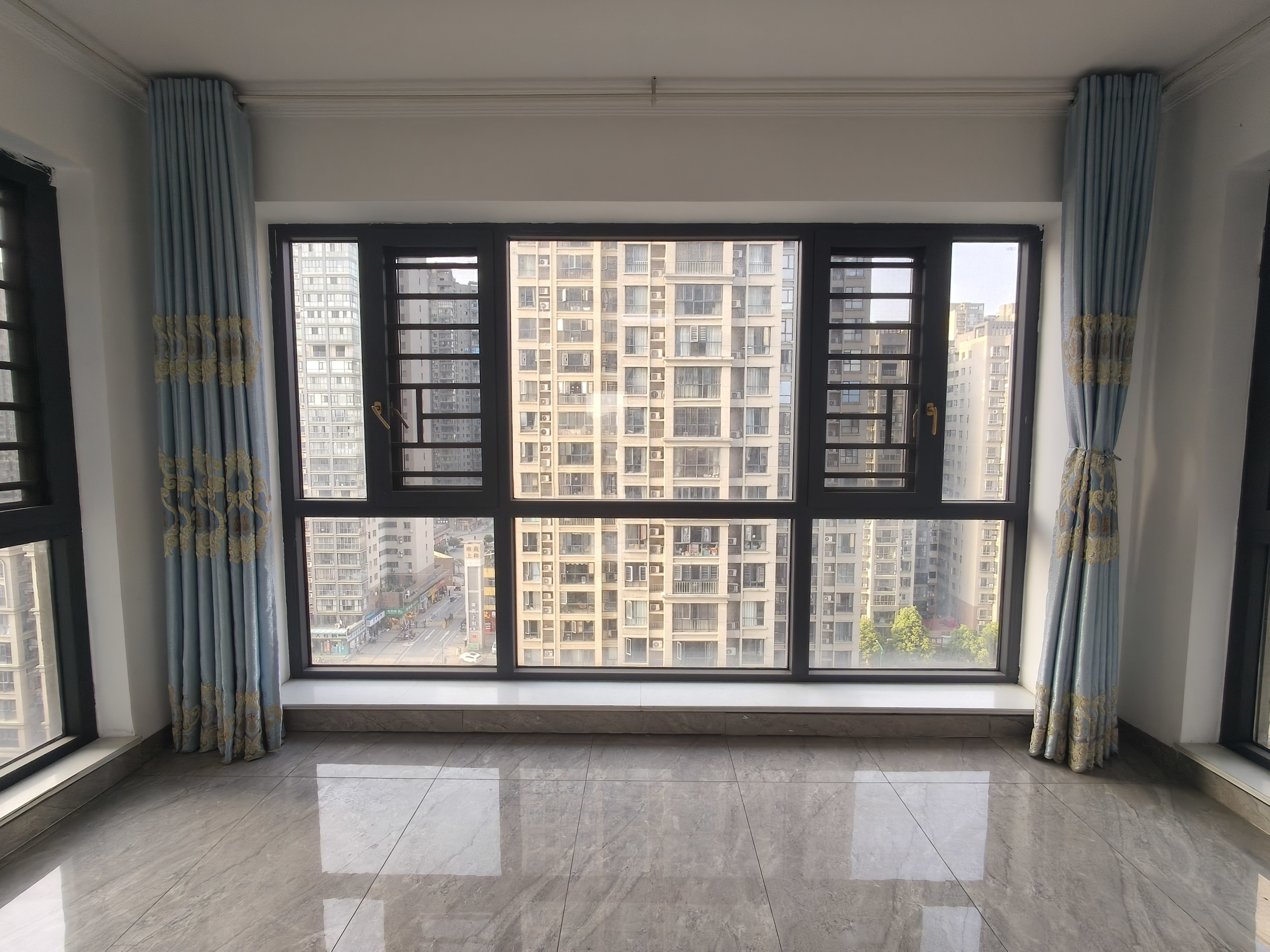 南苑上和二期 4室2厅2卫 2200.0元/月 南苑上和二期 4室2厅2卫 2200.0元/月室内图