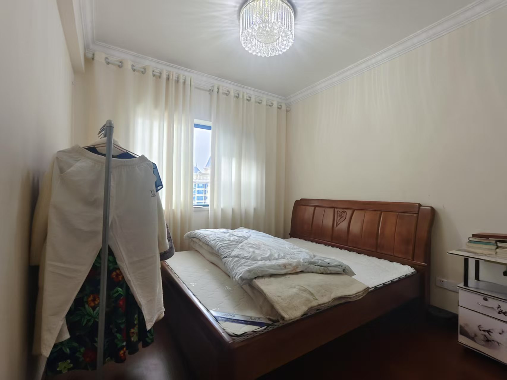 恒大绿洲 3室2厅2卫 2180.0元/月 恒大绿洲 3室2厅2卫 2180.0元/月室内图