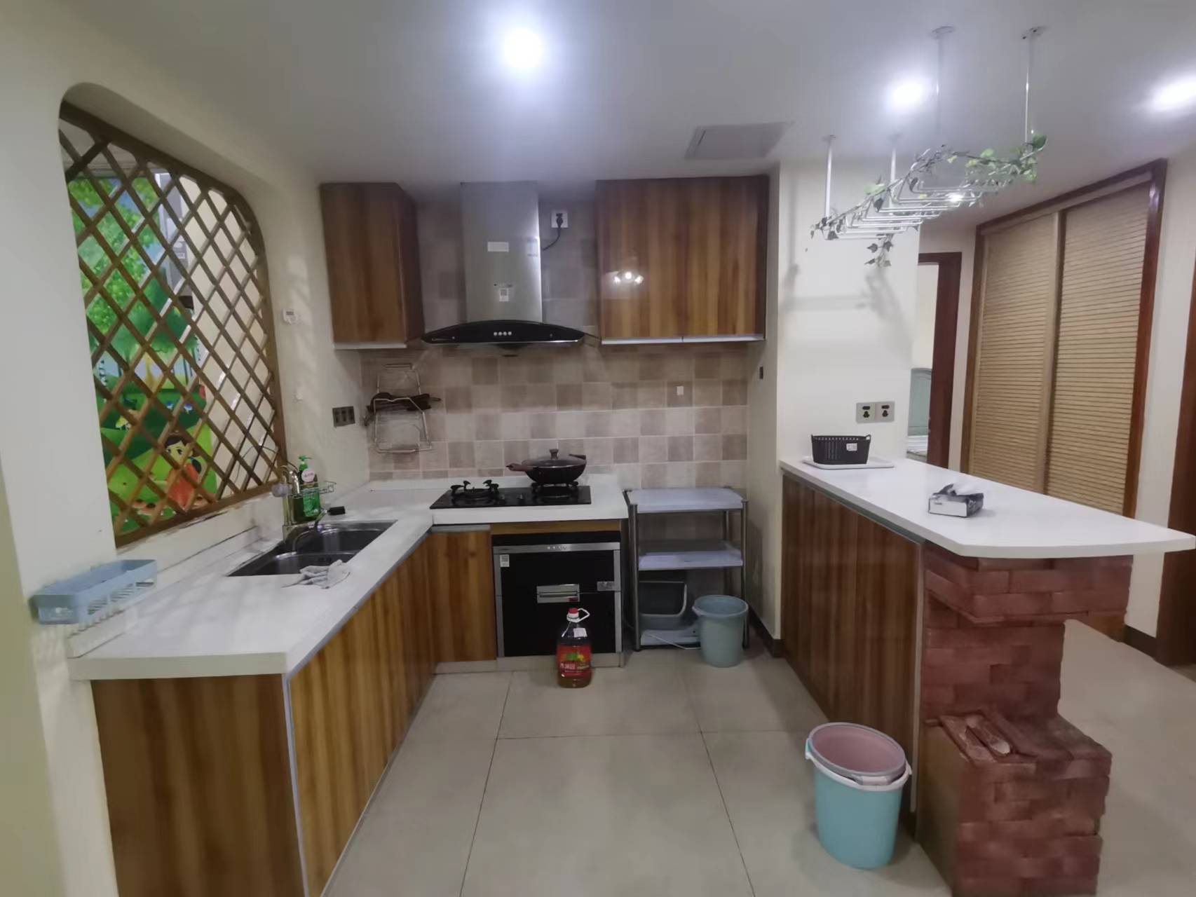 天伦誉海湾  2室2厅1卫    2600.0元/月 天伦誉海湾  2室2厅1卫    2600.0元/月室内图