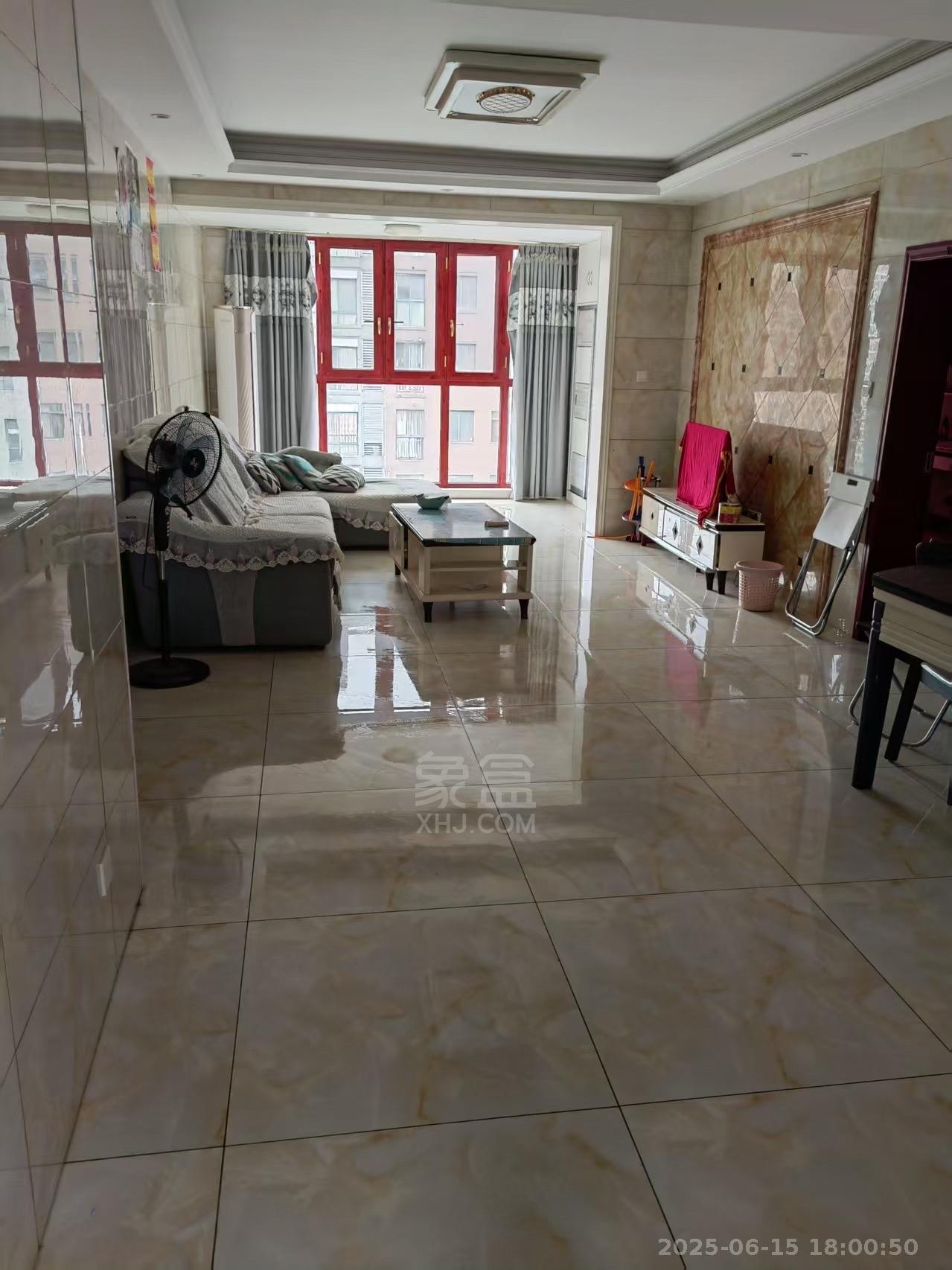 山水文园 3室1厅2卫 1700.0元/月 山水文园 3室1厅2卫 1700.0元/月室内图