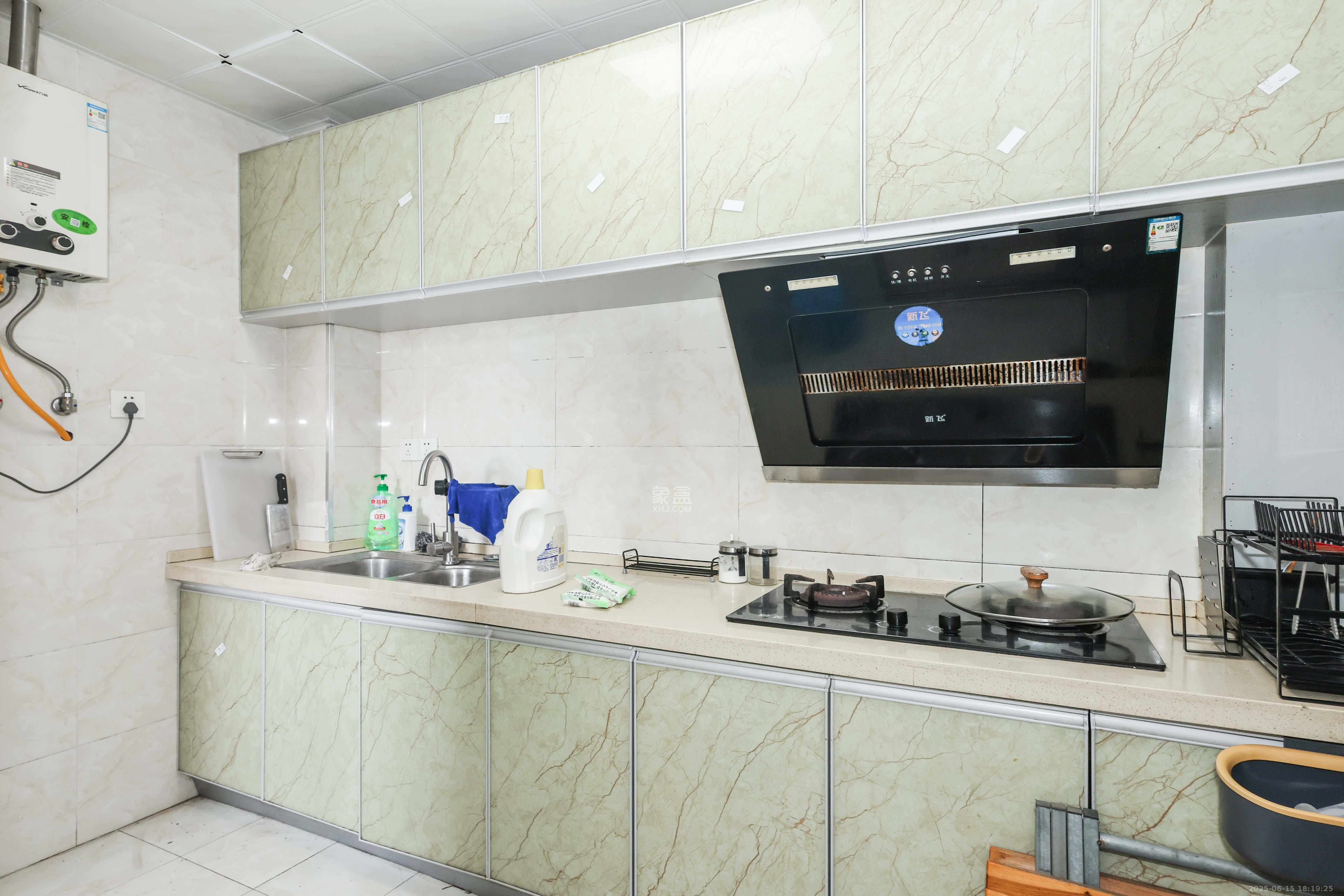 梅溪鑫苑名家 2室2厅1卫 67.0万 梅溪鑫苑名家 2室2厅1卫 67.0万厨房