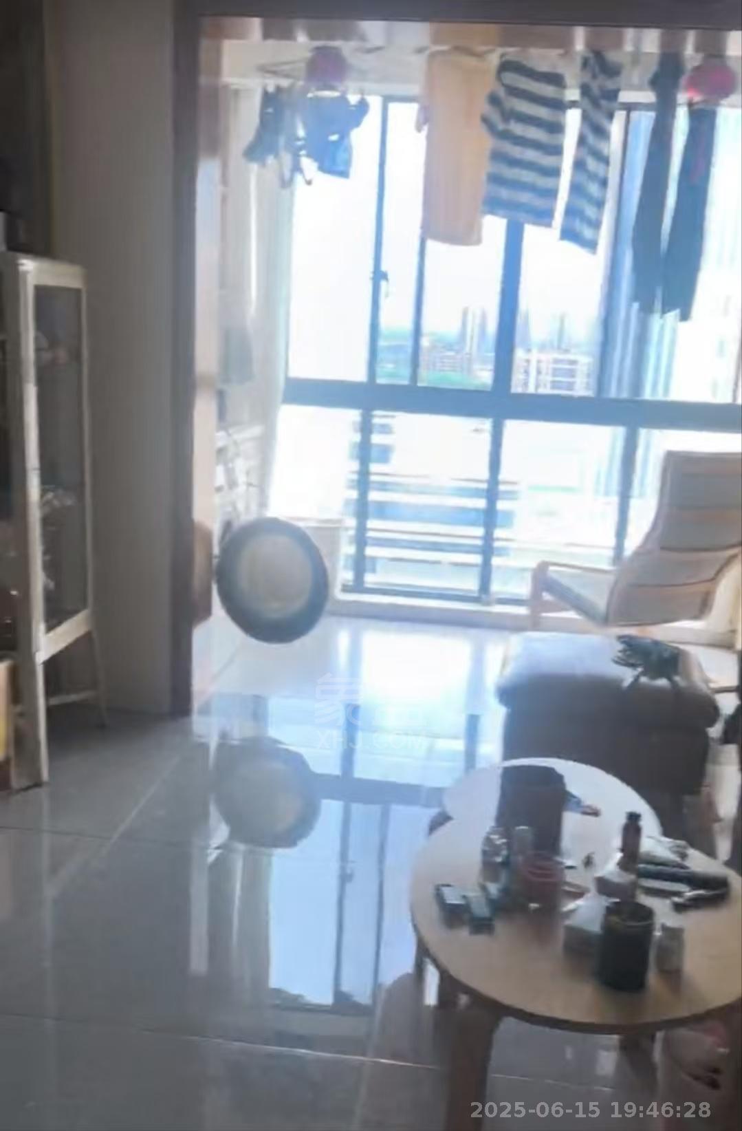 武广国际学苑 3室2厅2卫 2200.0元/月 武广国际学苑 3室2厅2卫 2200.0元/月室内图