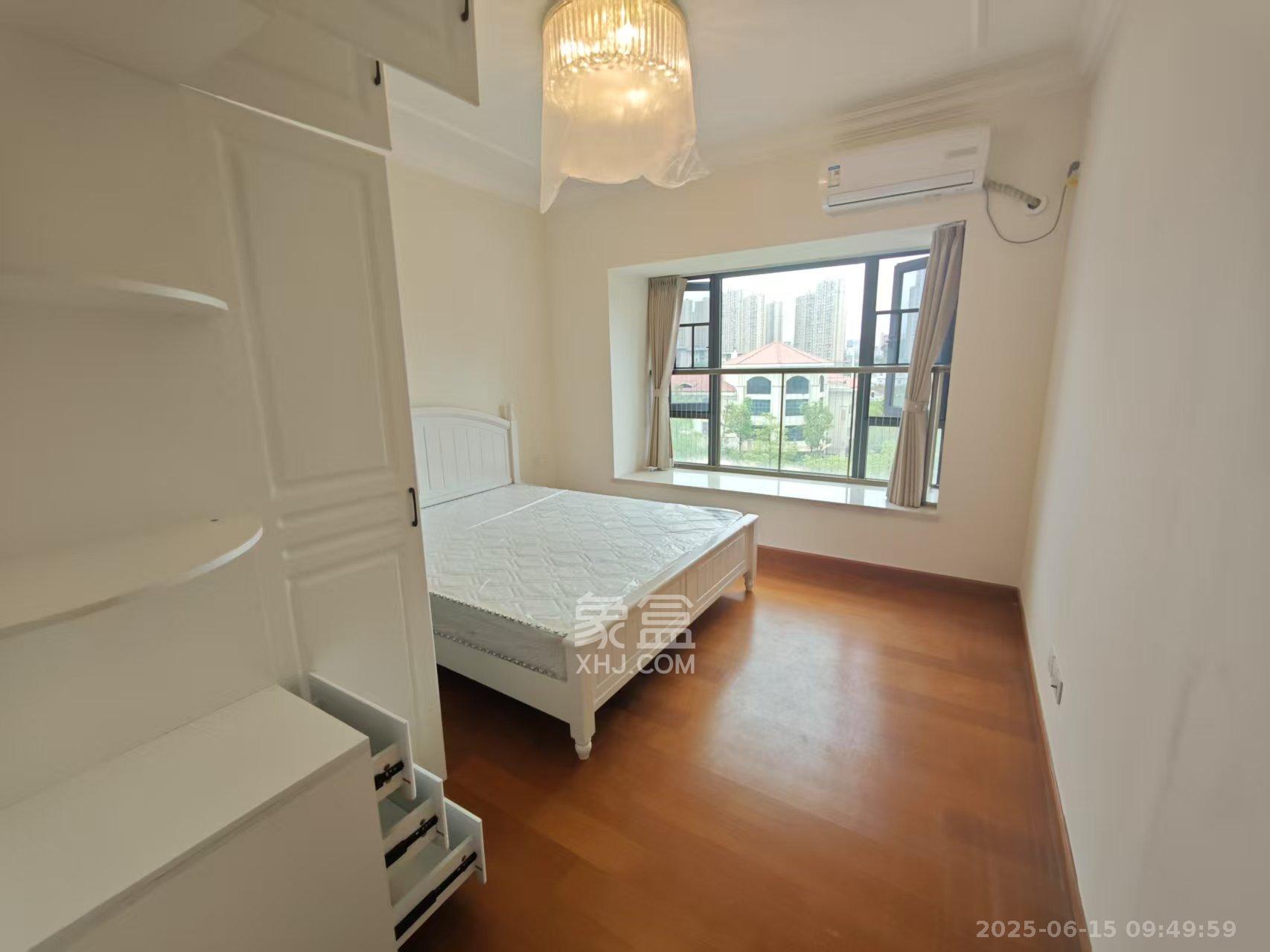 恒大御景天下城三期 3室2厅2卫 2800.0元/月 恒大御景天下城三期 3室2厅2卫 2800.0元/月室内图