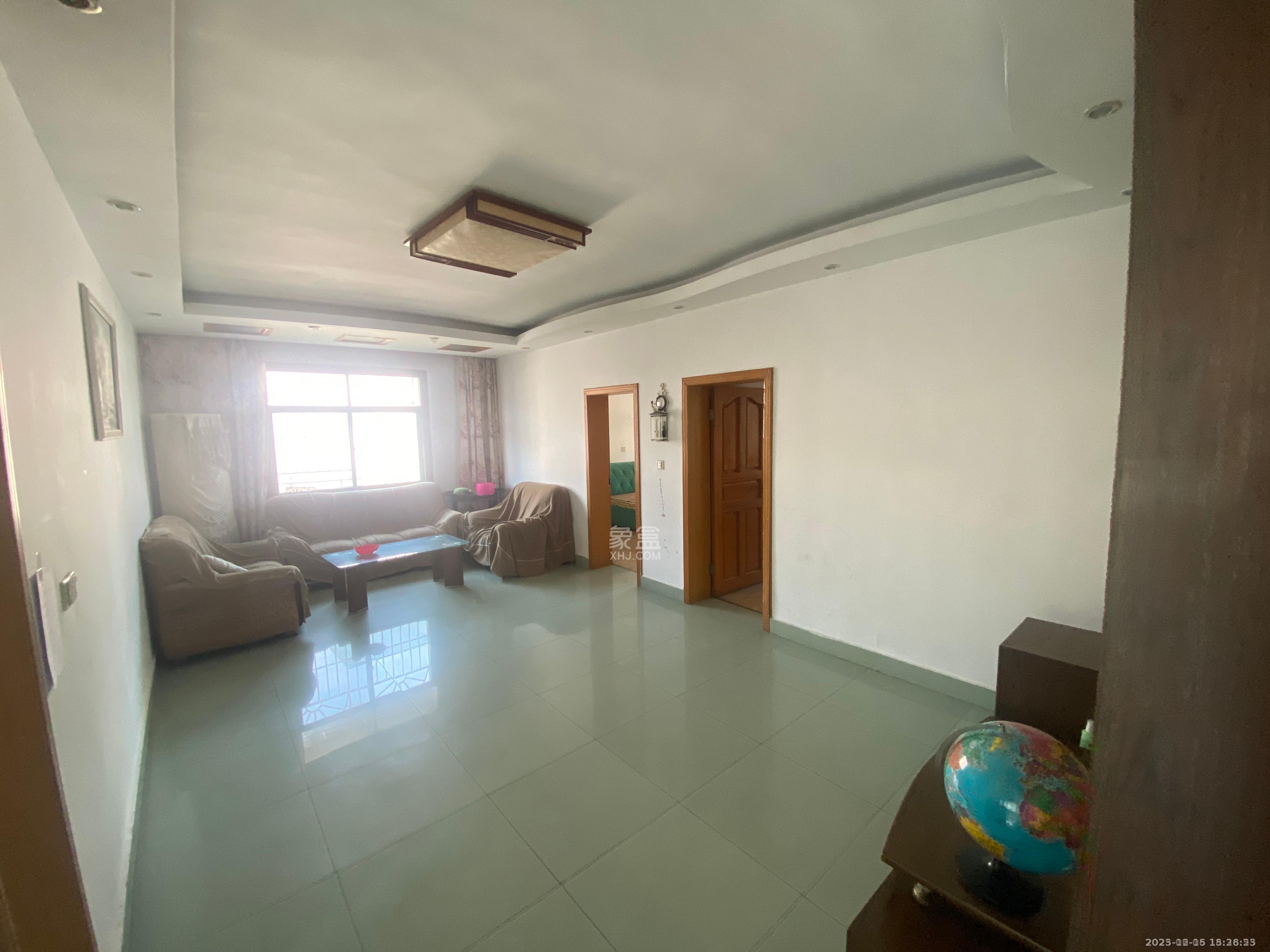 富绅花园 3室2厅1卫 900.0元/月 富绅花园 3室2厅1卫 900.0元/月室内图