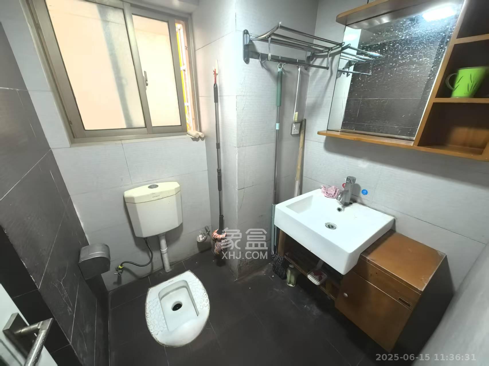 南国嘉苑  4室2厅2卫    3350.0元/月室内图