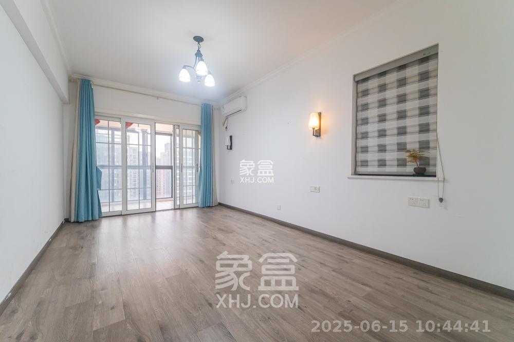 恒基凯旋门一二期 4室2厅3卫 3600.0元/月 恒基凯旋门一二期 4室2厅3卫 3600.0元/月室内图