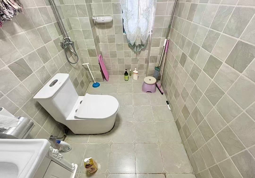 景山花园 2室2厅1卫 99.0万 景山花园 2室2厅1卫 99.0万室内图