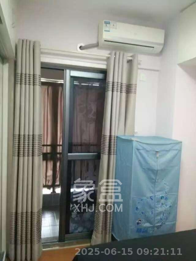 万博汇  2室2厅1卫   2300.00元/月室内图