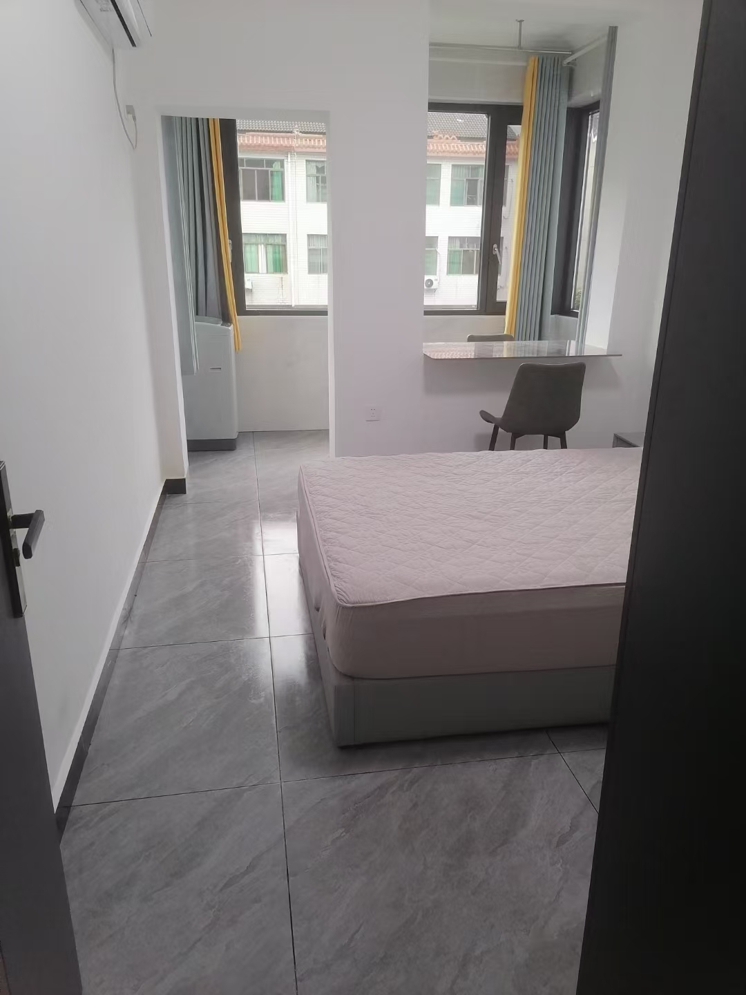 益欣园小区 2室1厅1卫 1200.0元/月 益欣园小区 2室1厅1卫 1200.0元/月室内图