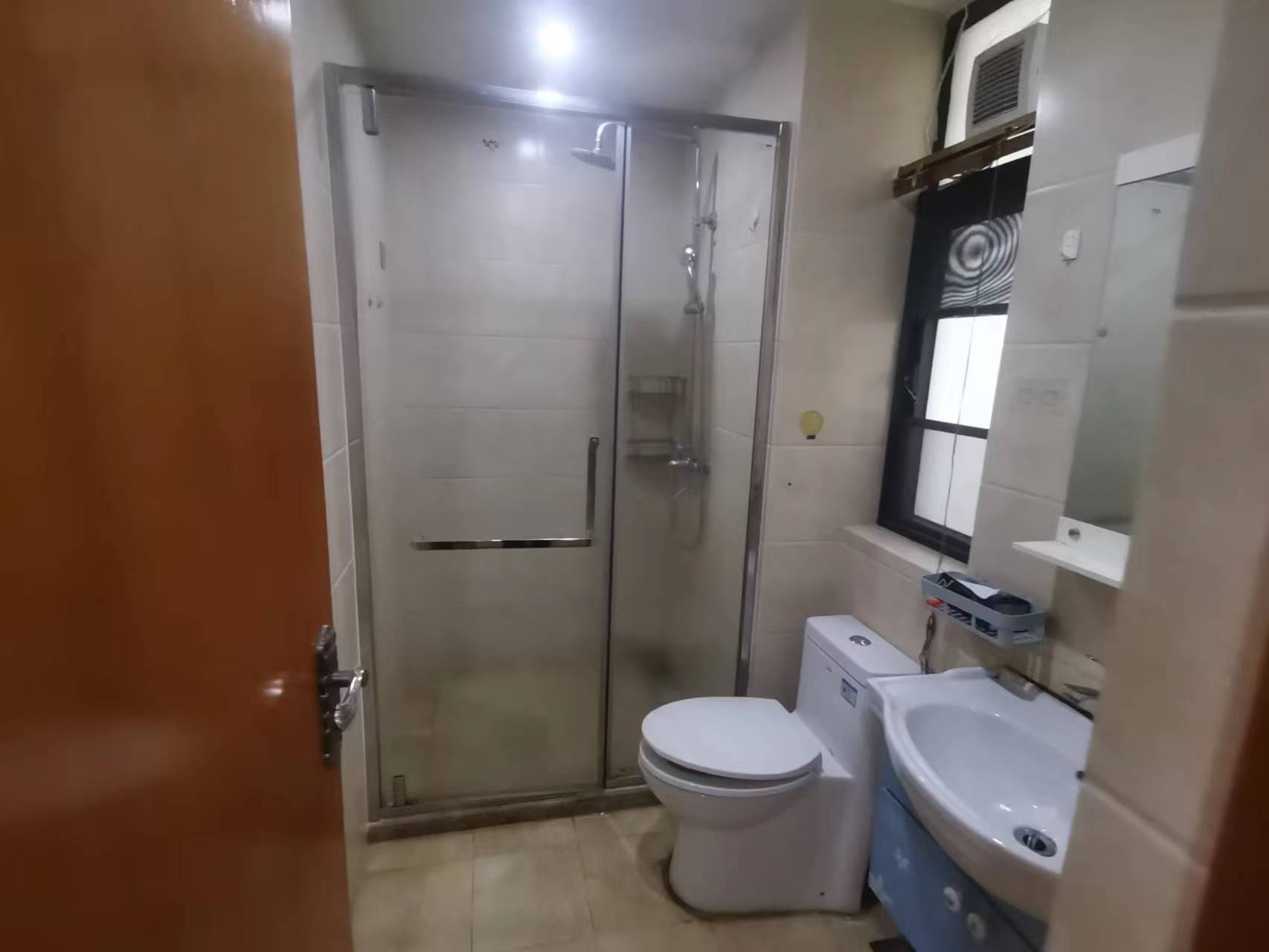 天伦誉海湾  2室2厅1卫    2600.0元/月 天伦誉海湾  2室2厅1卫    2600.0元/月室内图