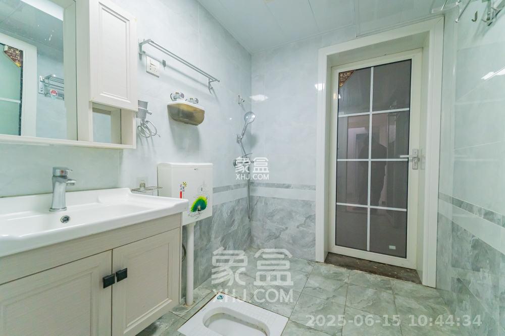 恒基凯旋门一二期 4室2厅3卫 3600.0元/月 恒基凯旋门一二期 4室2厅3卫 3600.0元/月室内图