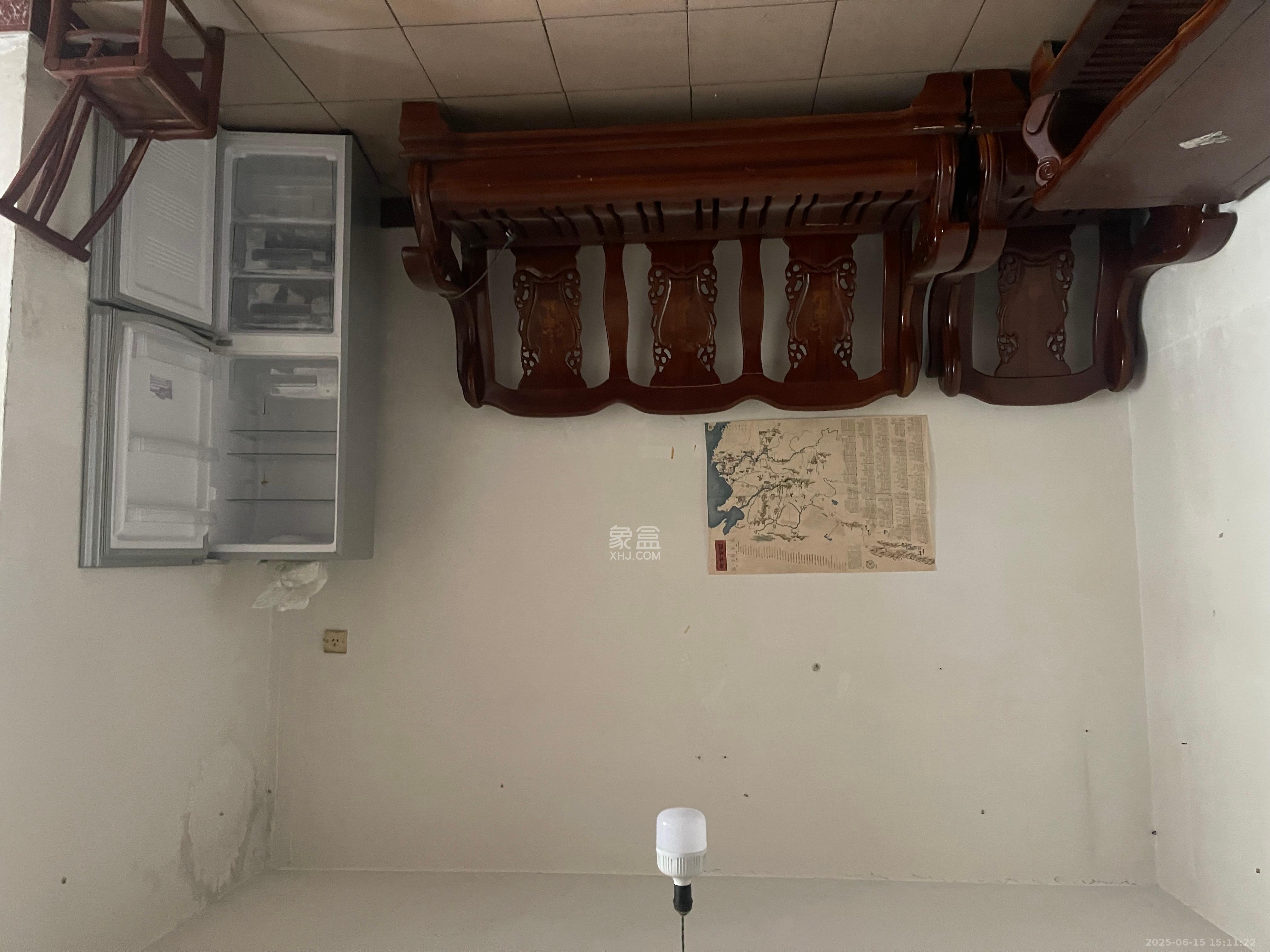 南园小区 2室2厅1卫 900.0元/月 南园小区 2室2厅1卫 900.0元/月室内图