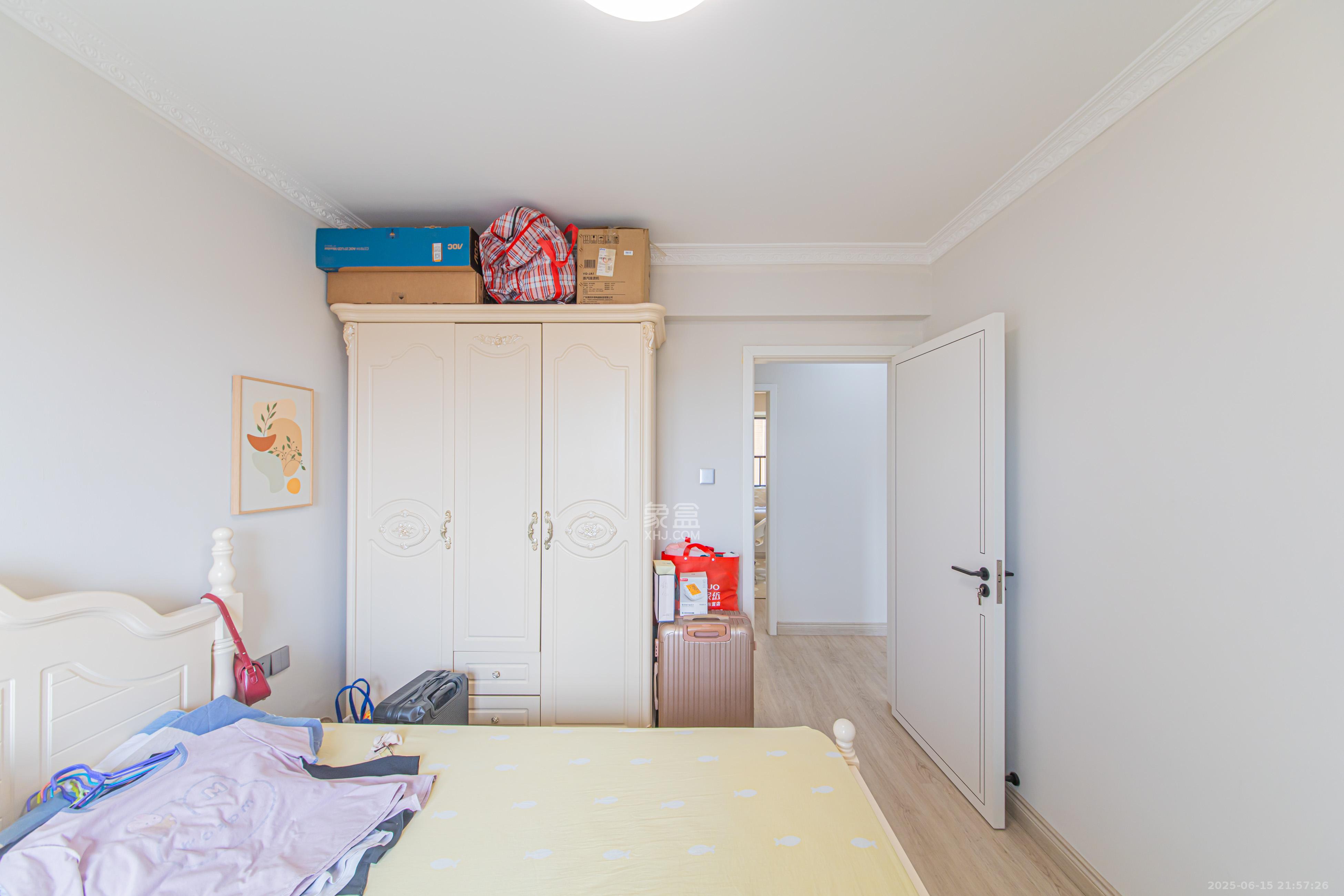 中建芙蓉嘉苑 3室2厅2卫 115.0万 中建芙蓉嘉苑 3室2厅2卫 115.0万卧室