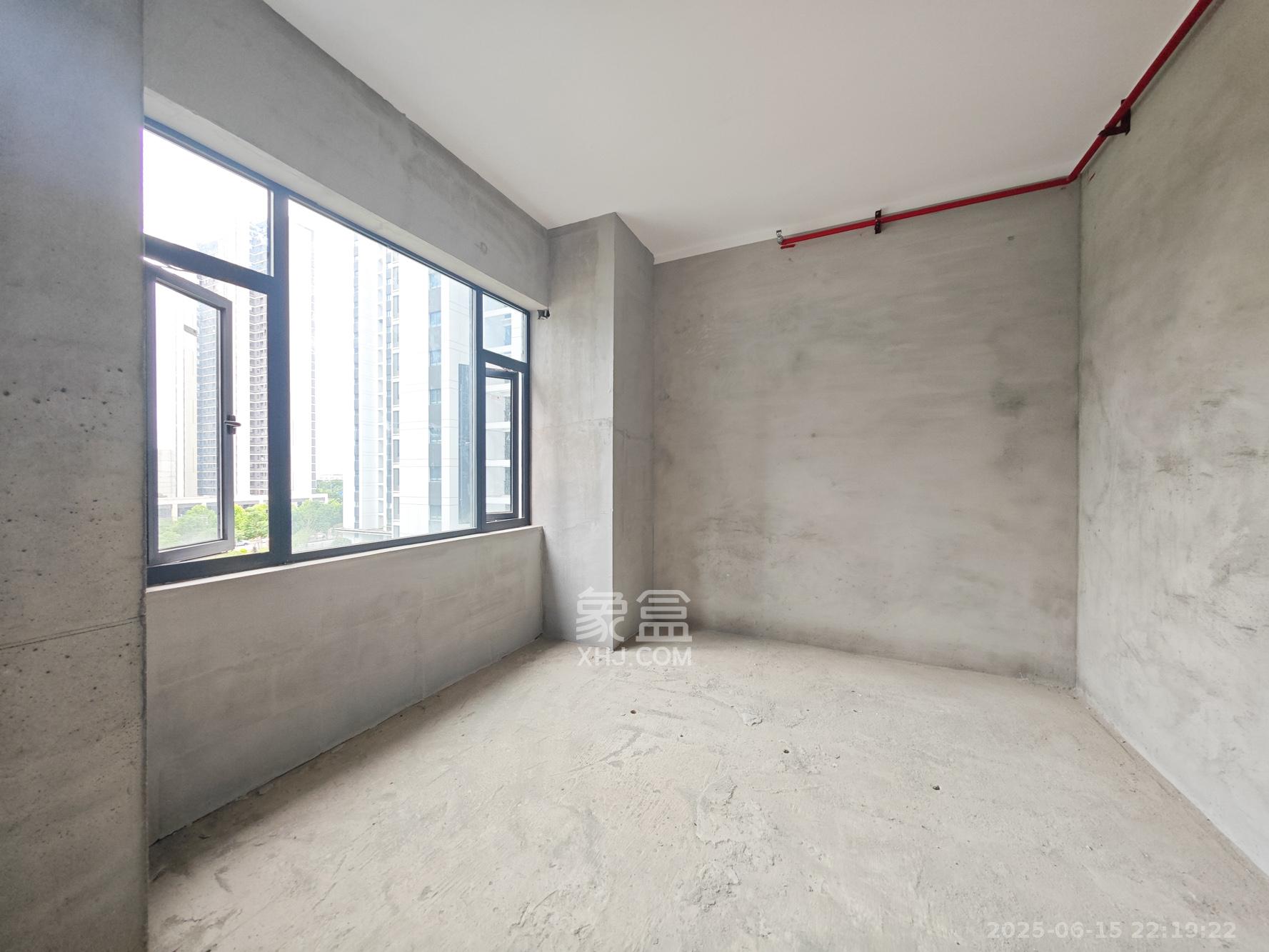 融创会展上东区 2室1厅1卫 70.0万 融创会展上东区 2室1厅1卫 70.0万客厅