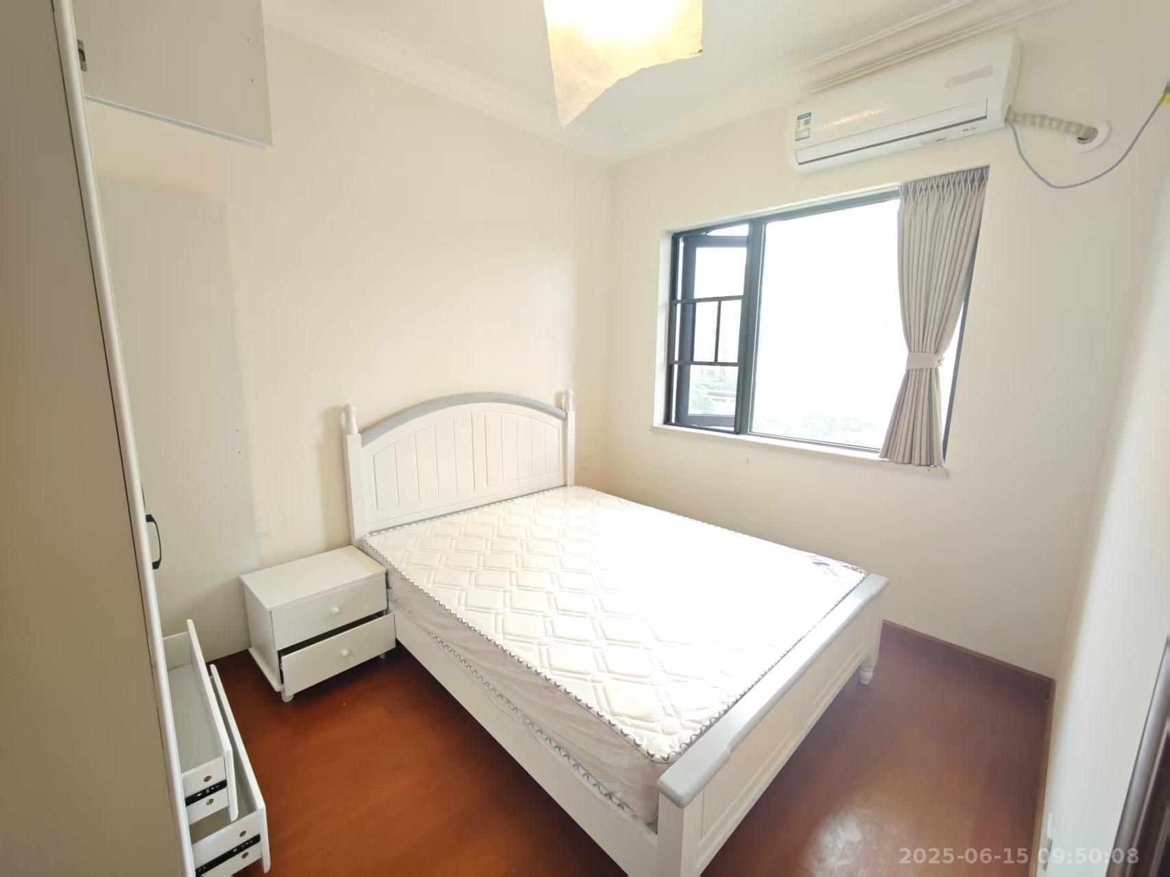 恒大御景天下城三期 3室2厅2卫 2800.0元/月 恒大御景天下城三期 3室2厅2卫 2800.0元/月室内图