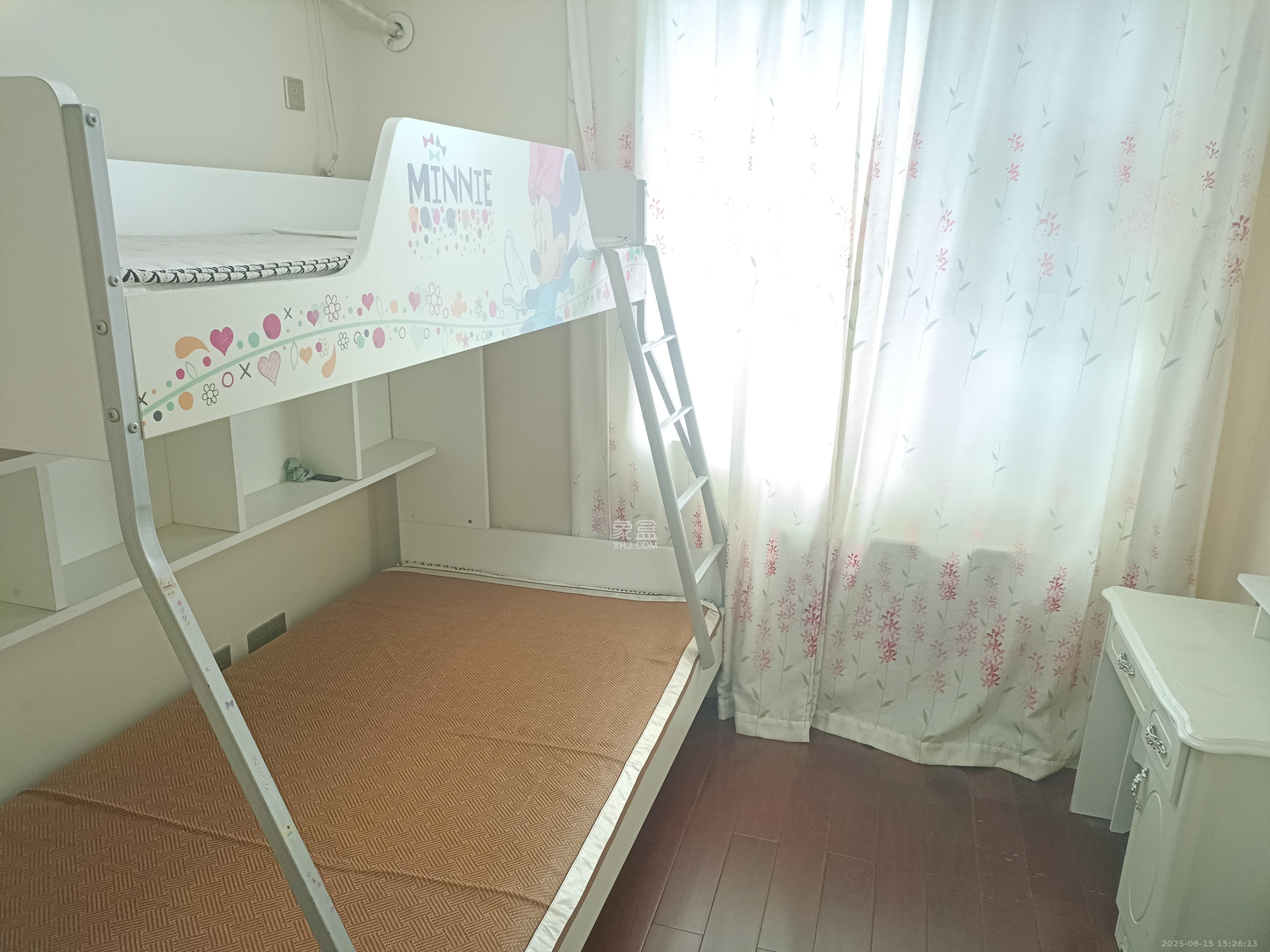 新城新世界一二三期  3室2厅2卫   3000.00元/月室内图