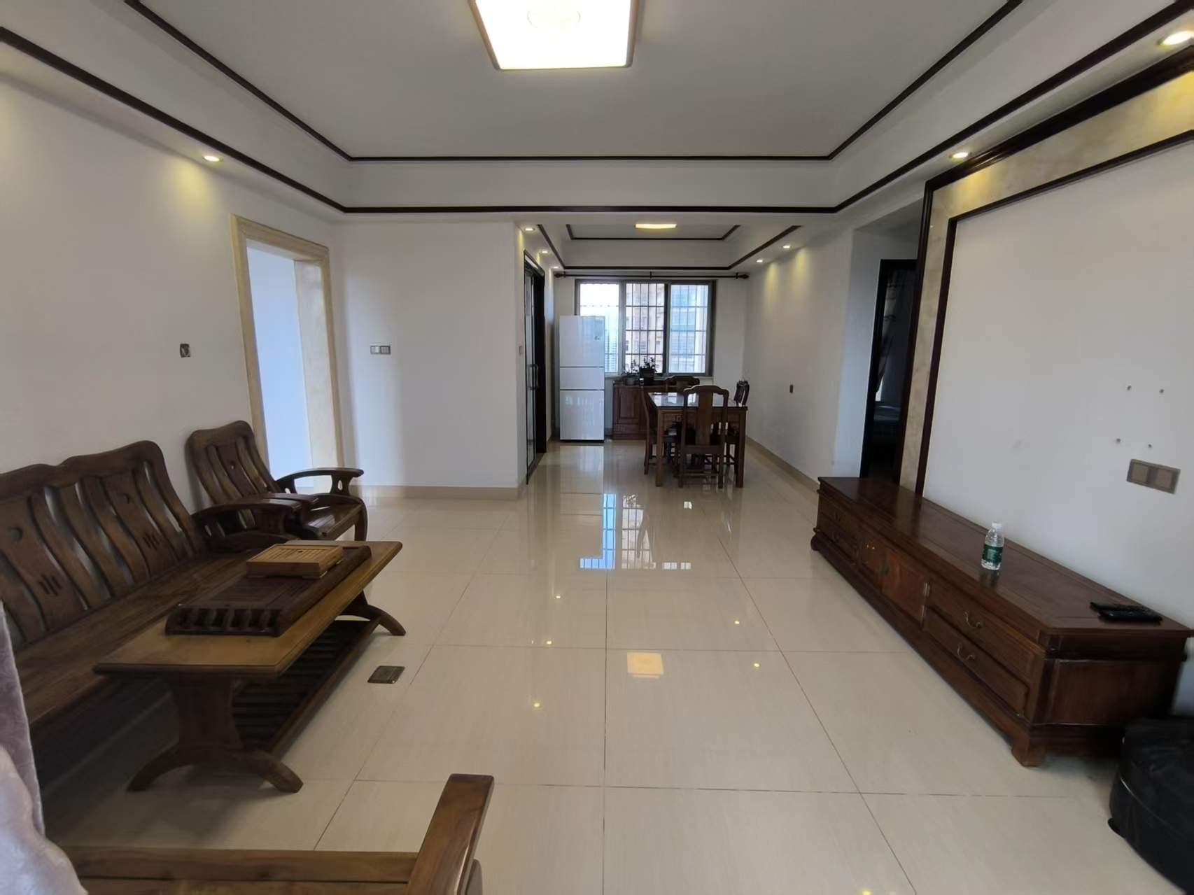 滨江绿都  3室2厅2卫    159.0万 滨江绿都  3室2厅2卫    159.0万小区图