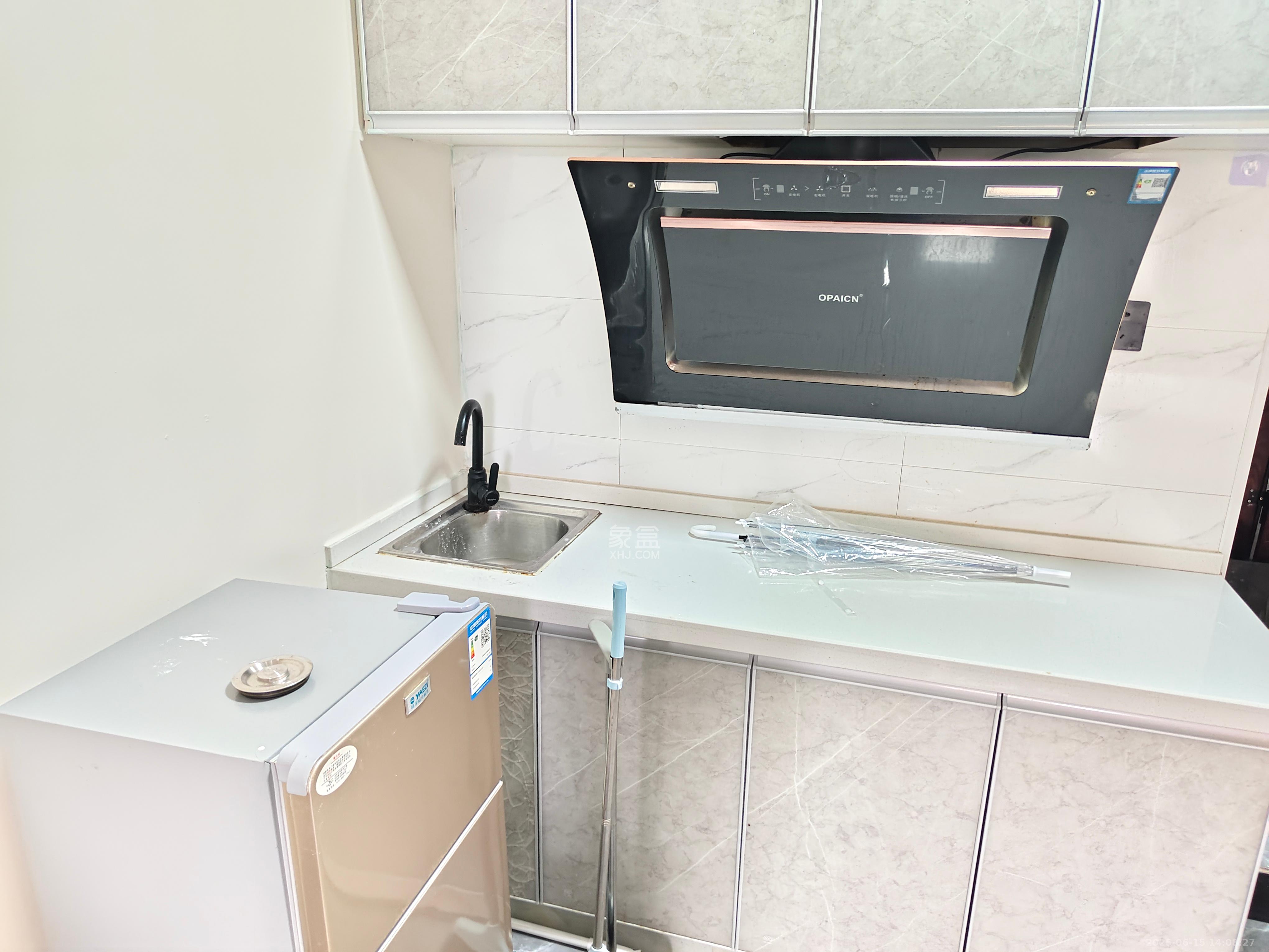 COCO蜜城 1室1厅1卫 1400.0元/月 COCO蜜城 1室1厅1卫 1400.0元/月室内图