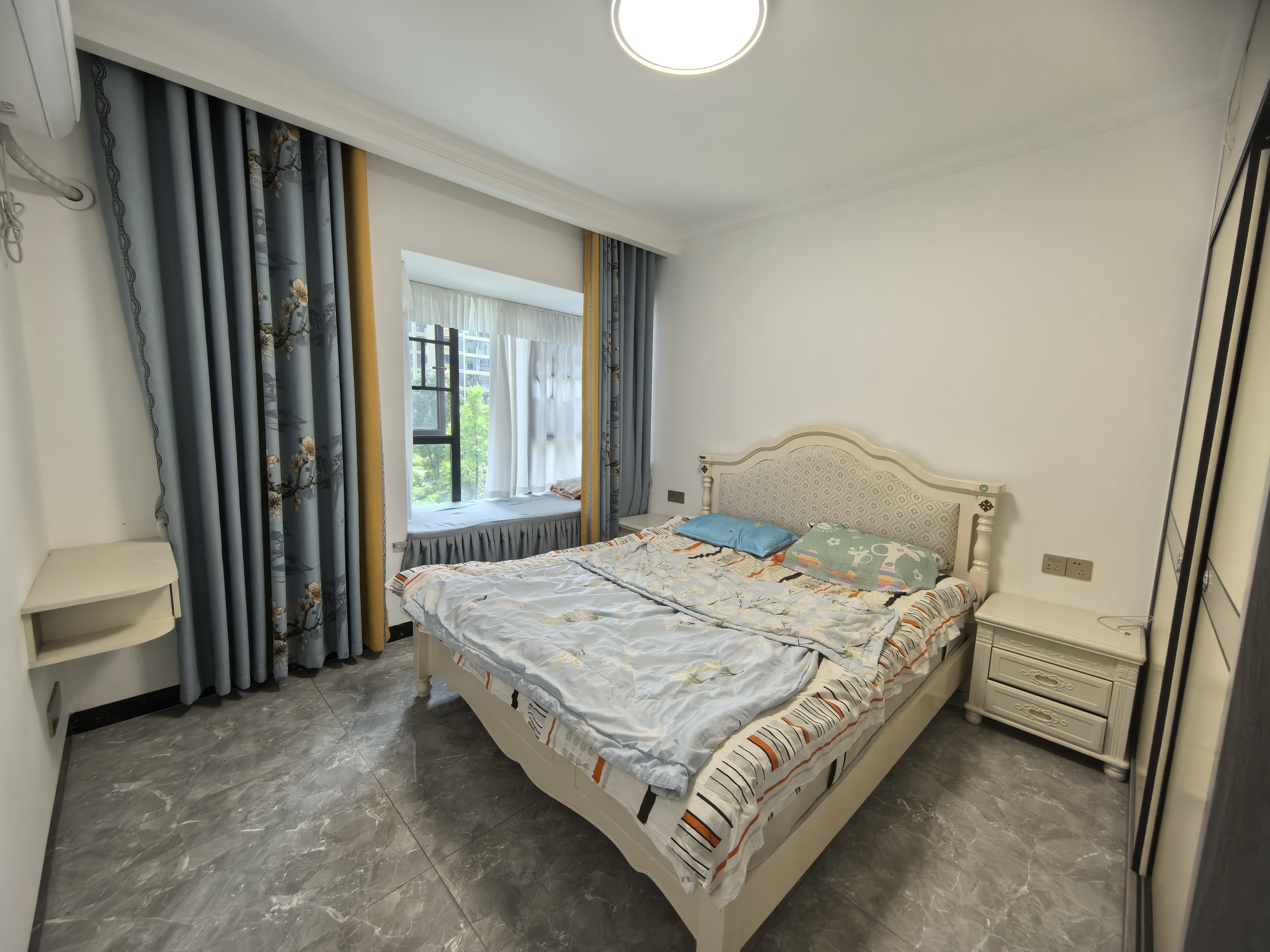 高盛国际 4室2厅2卫 2000.0元/月 高盛国际 4室2厅2卫 2000.0元/月室内图